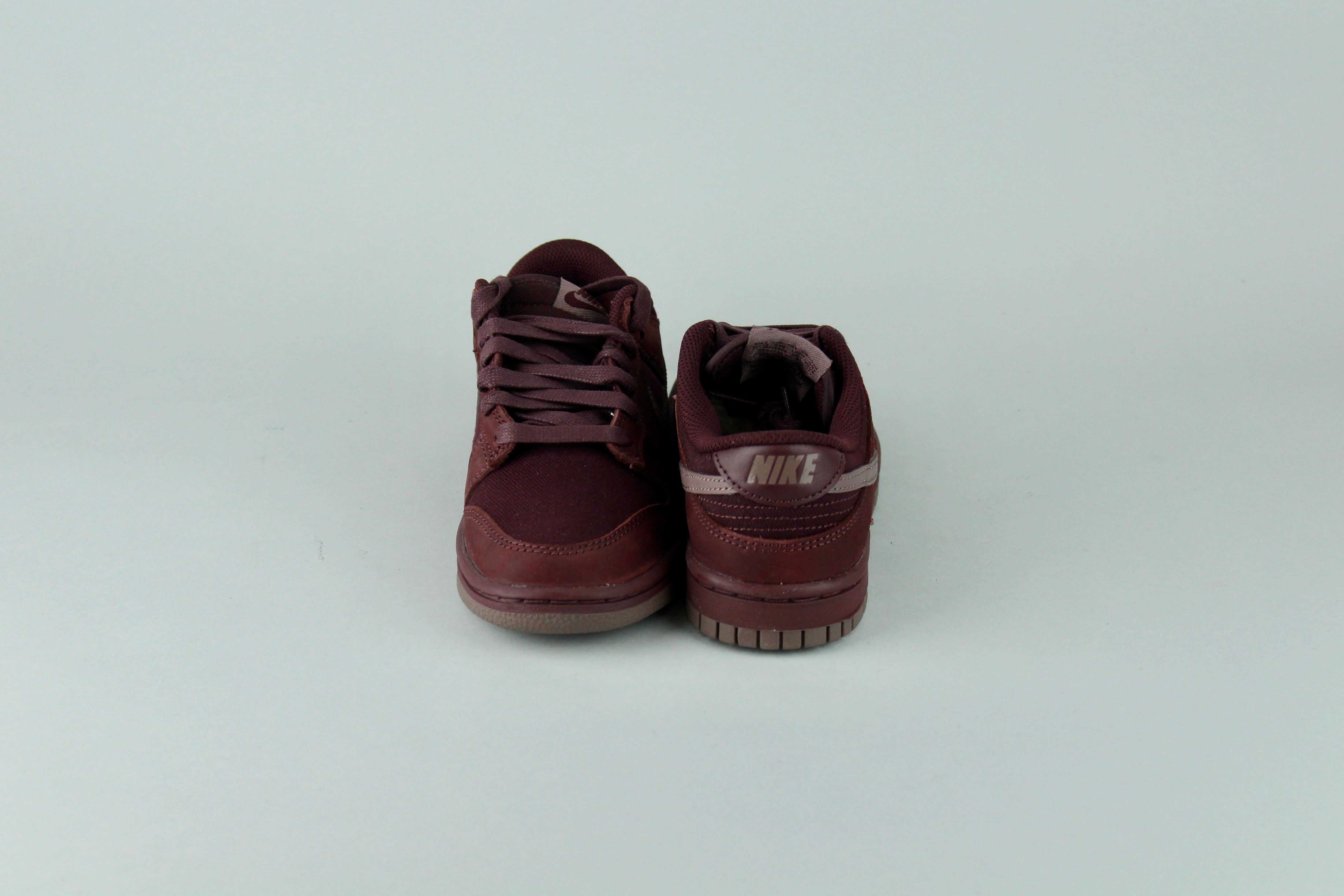 Nike Dunk Low Premium 'Burgundy Crush' - Size 35.5 (ARCHIVE)-10184615788874-The Attic