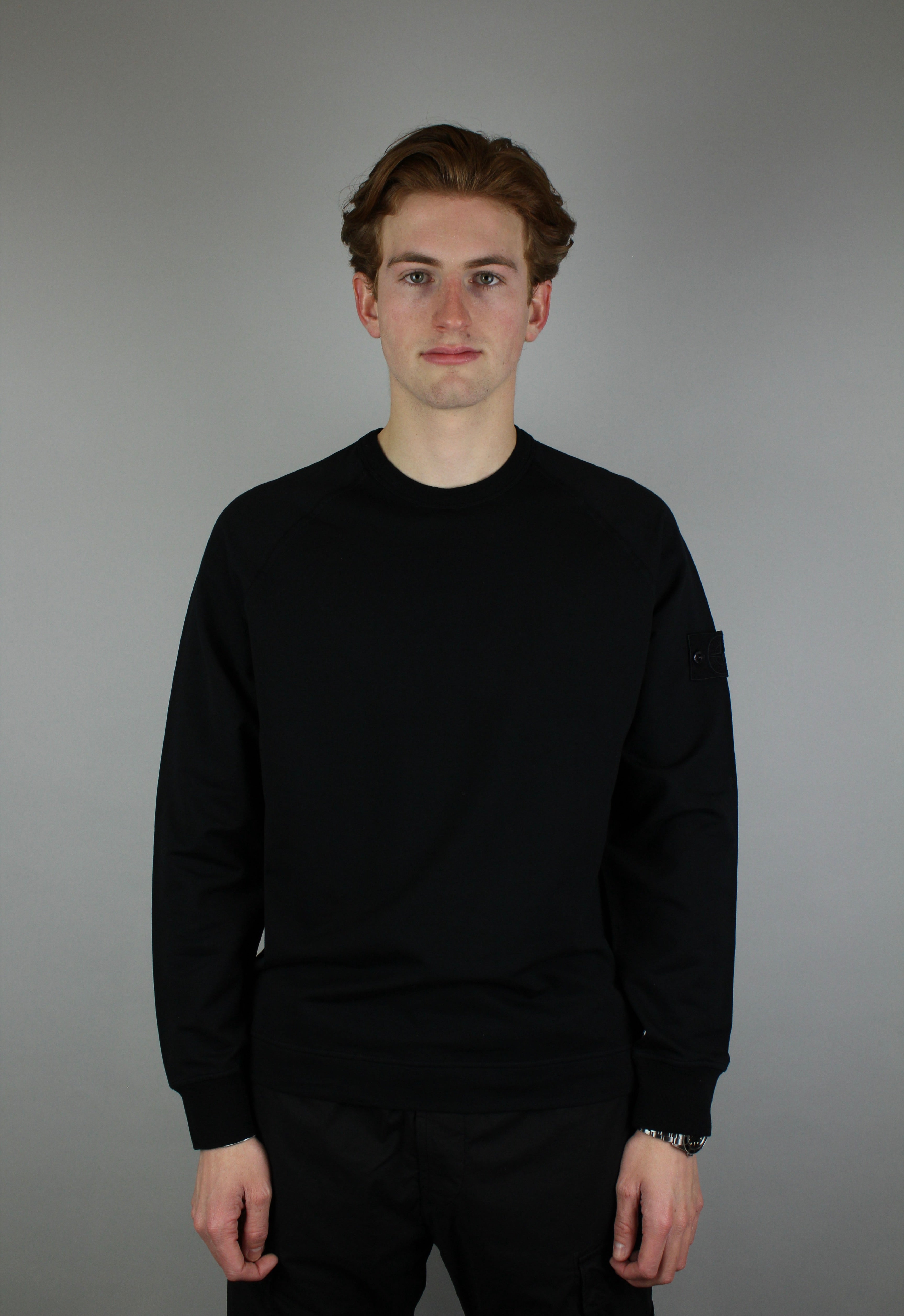 Stone Island Ghost Crewneck 'Black'-9638451970378-The Attic