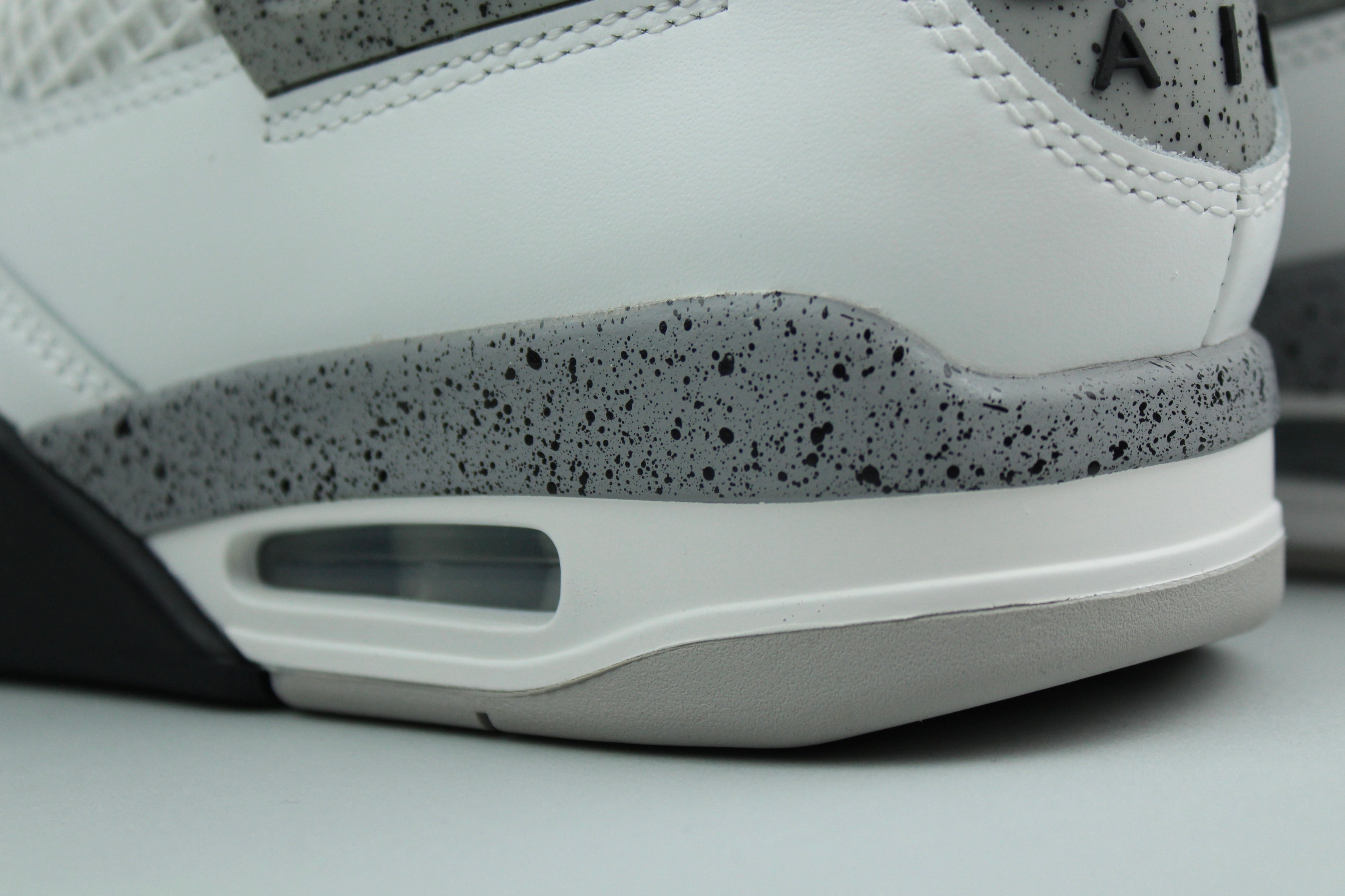 Air Jordan 4 Retro 'White Cement' (GS)-10290096406858-The Attic