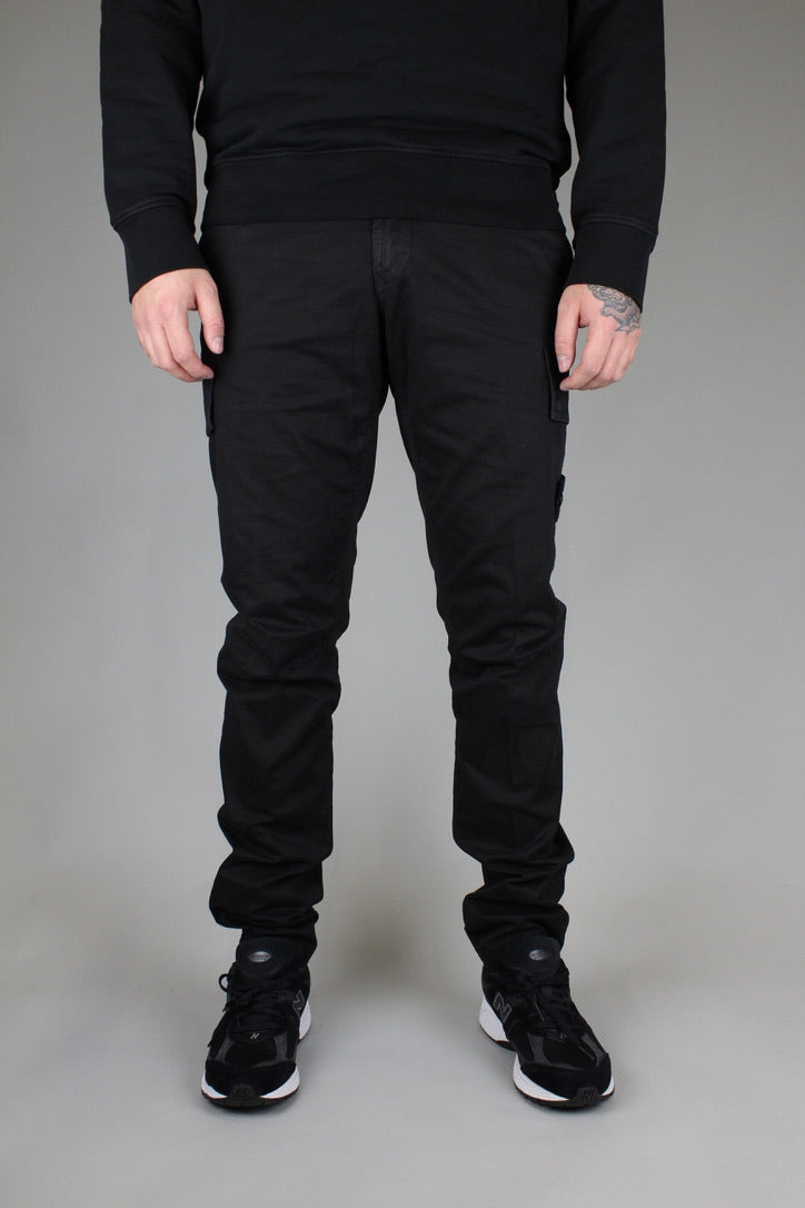 Stone Island Skinny Cargo Pants 'Black'-8748060672330-The Attic