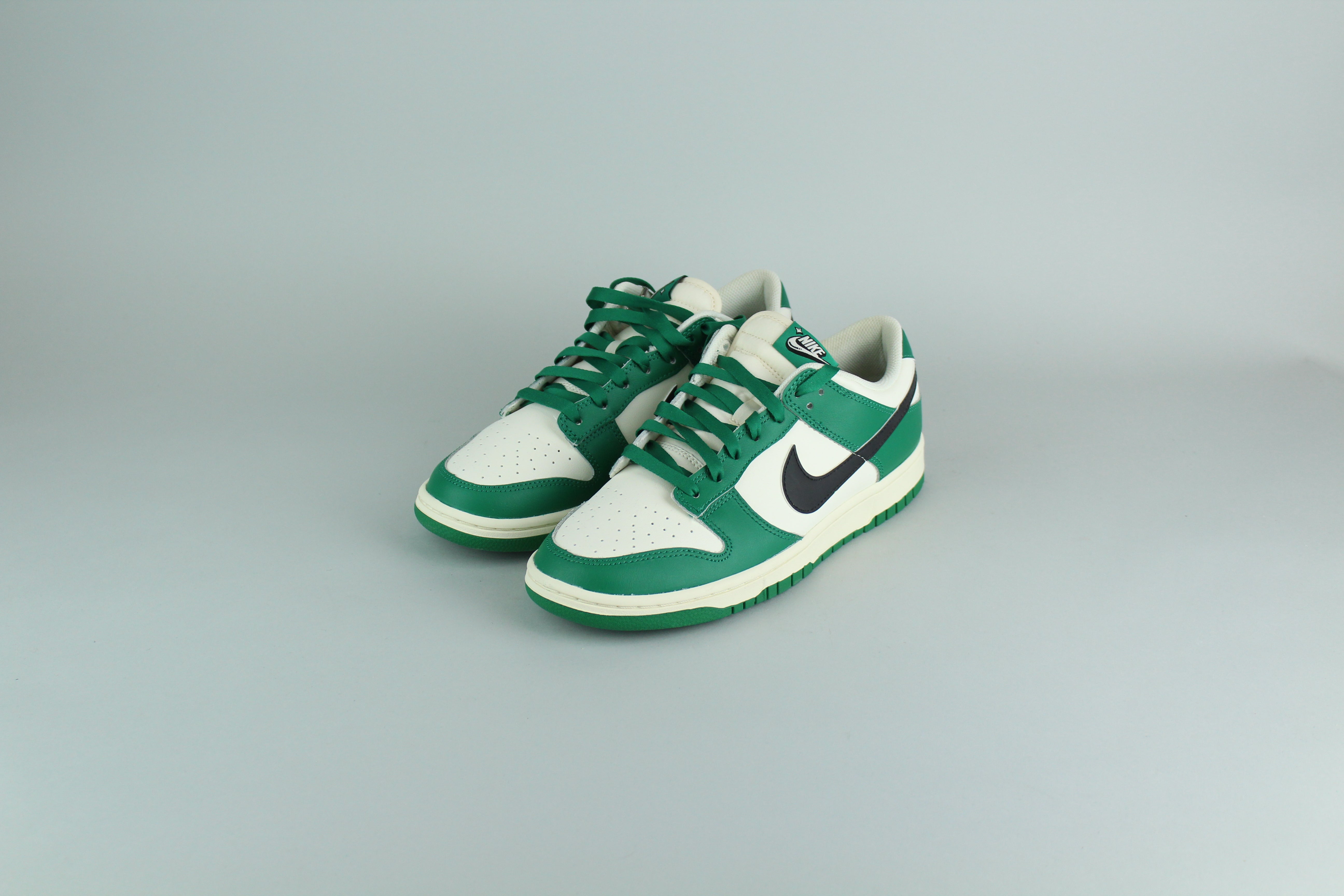 Nike Dunk Low 'Malachite' (Lottery Pack) - Size 42.5 (ARCHIVE)-10244038492490-The Attic