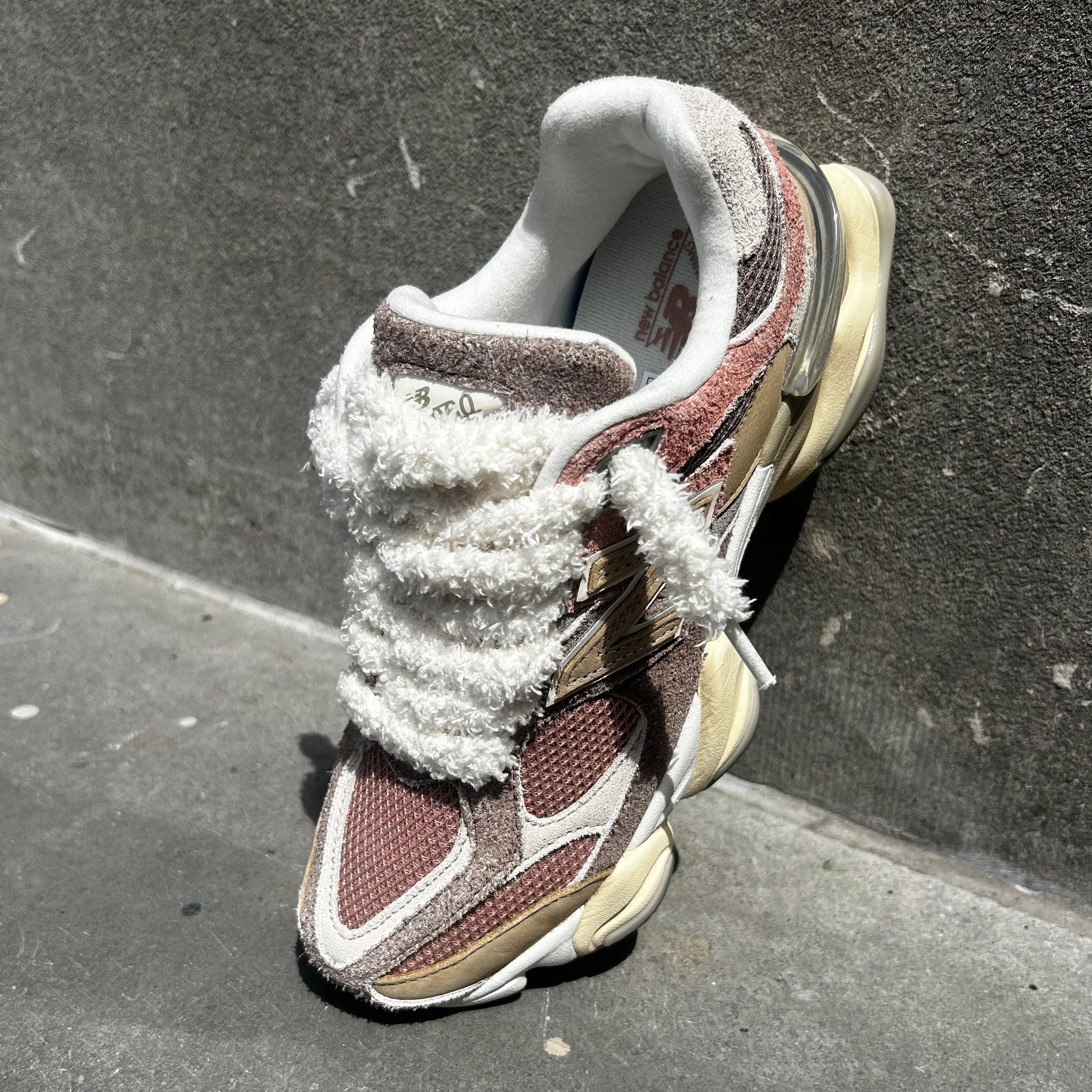 Fluffy Laces 'Cream'-10271855509834-The Attic