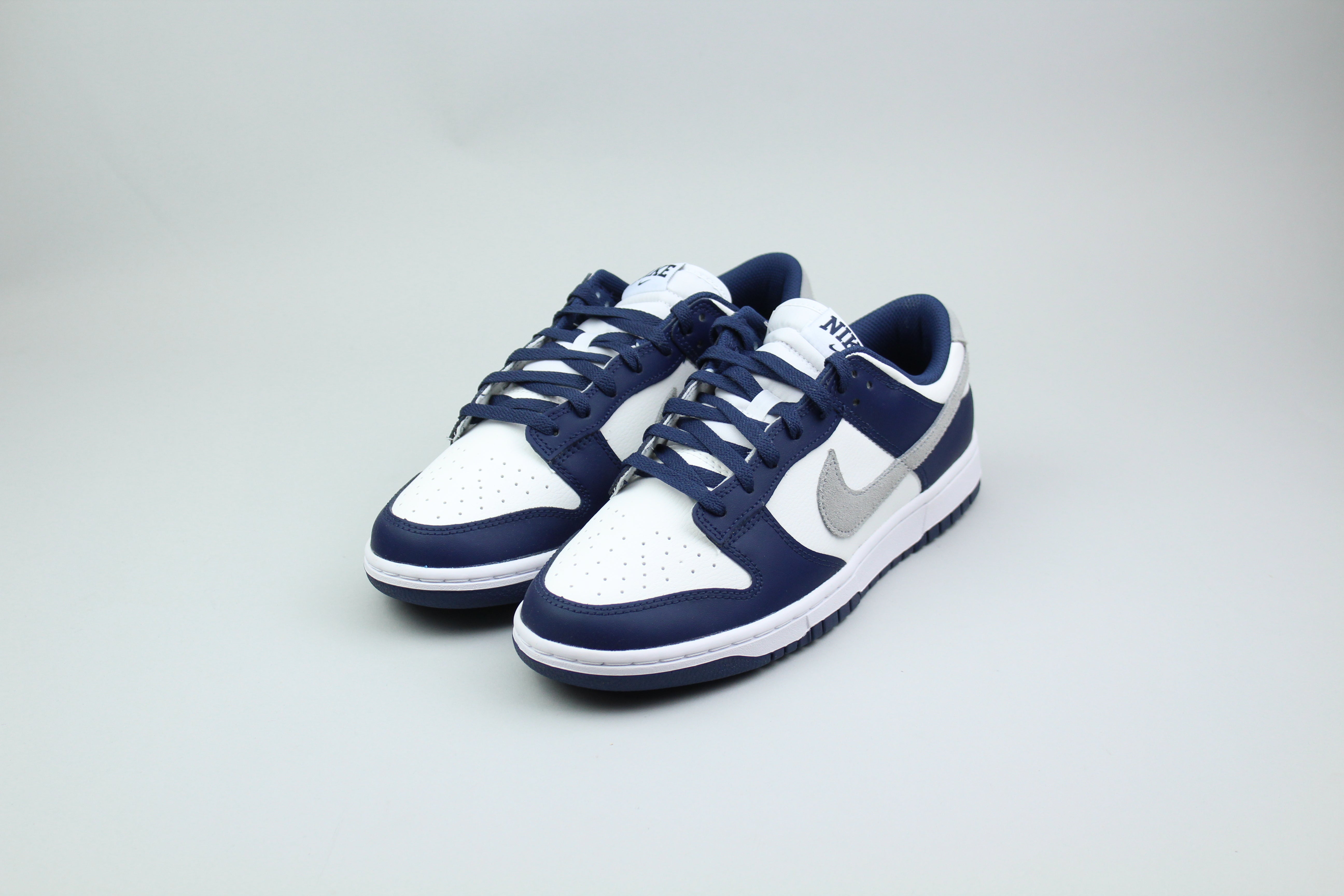 Nike Dunk Low 'Summit White Midnight Navy'-8636954083658-The Attic