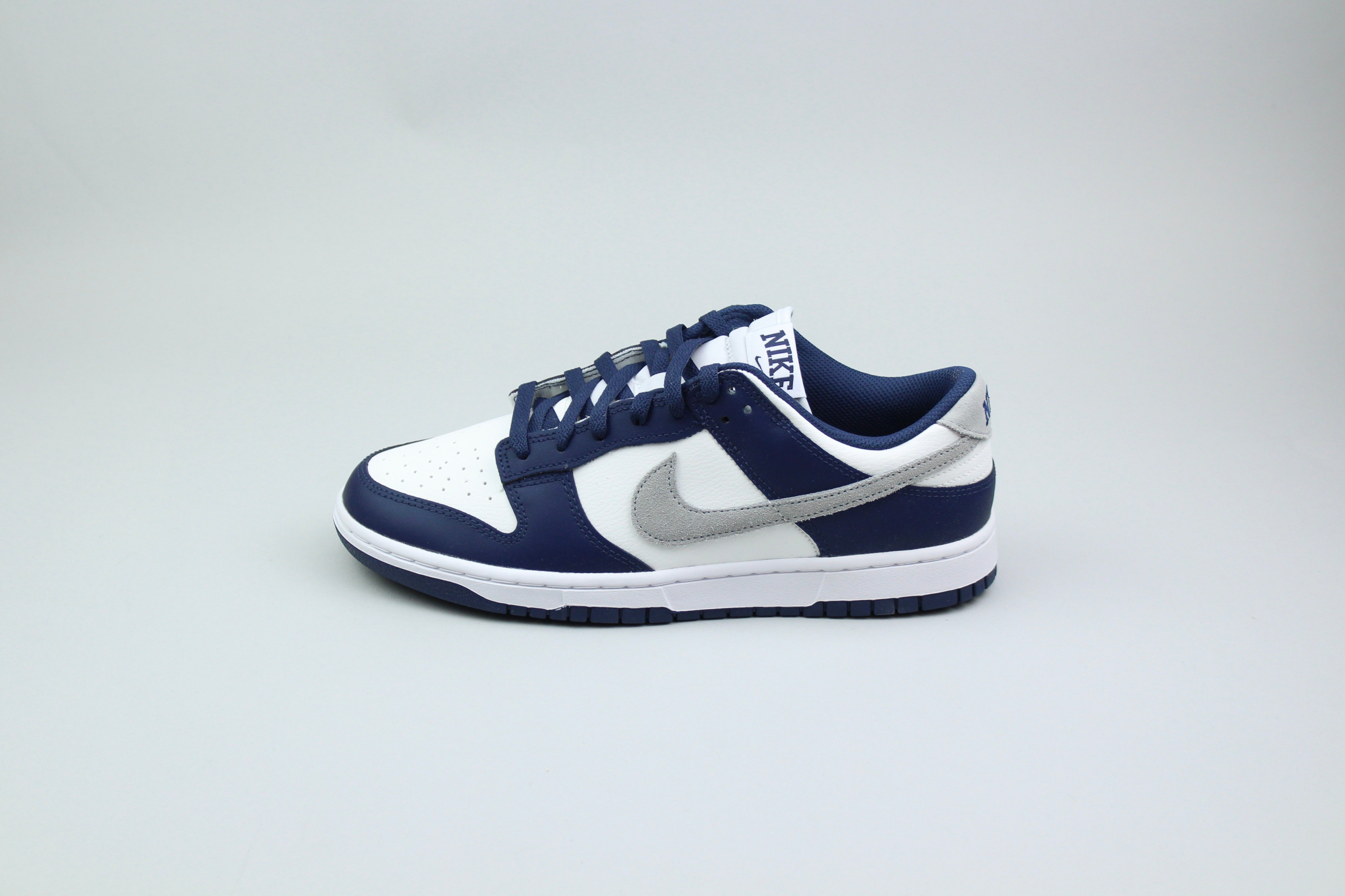 Nike Dunk Low 'Summit White Midnight Navy'-8636954083658-The Attic