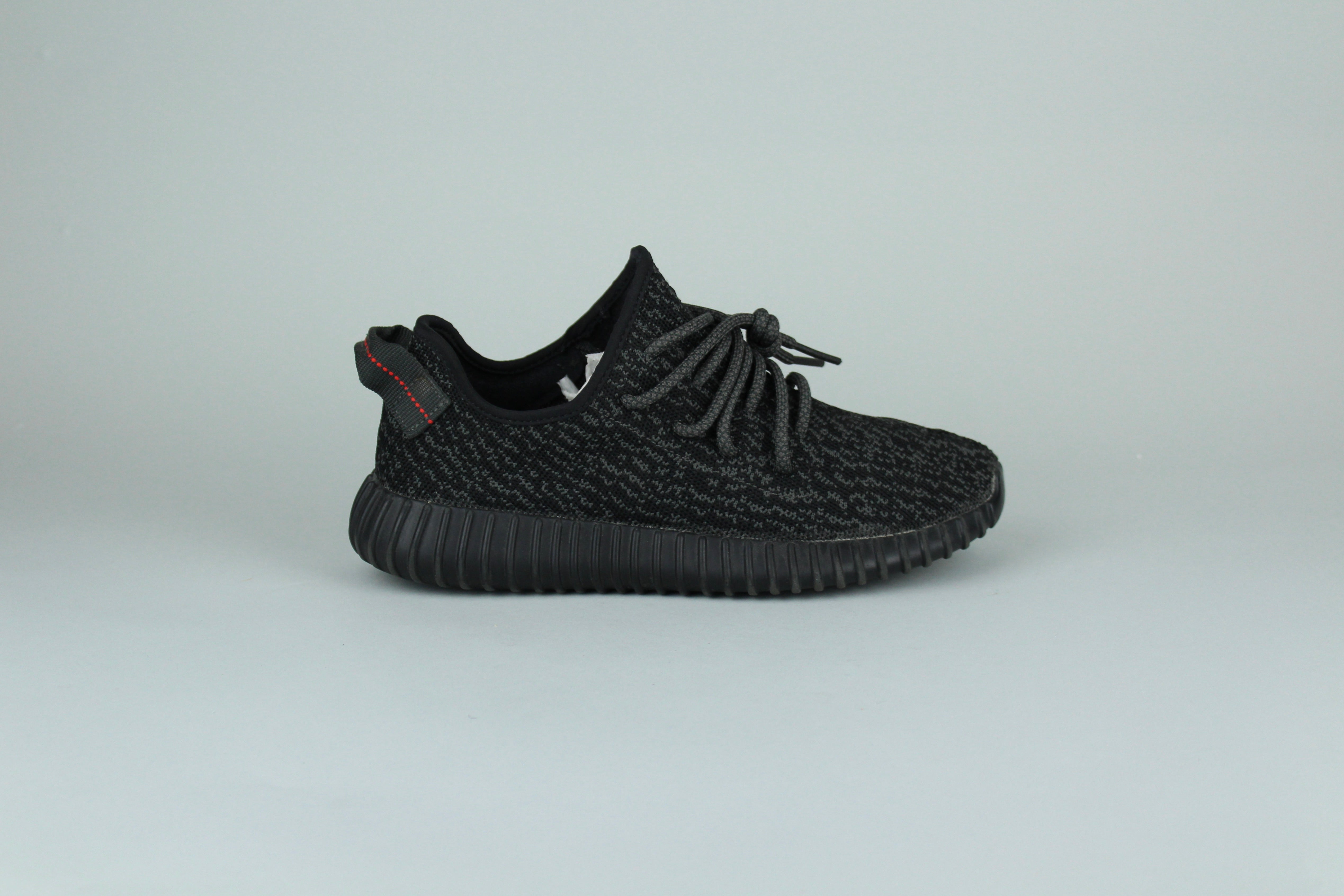 Adidas x Yeezy Boost 350 V1 'Pirate Black' - Size 40 (ARCHIVE)