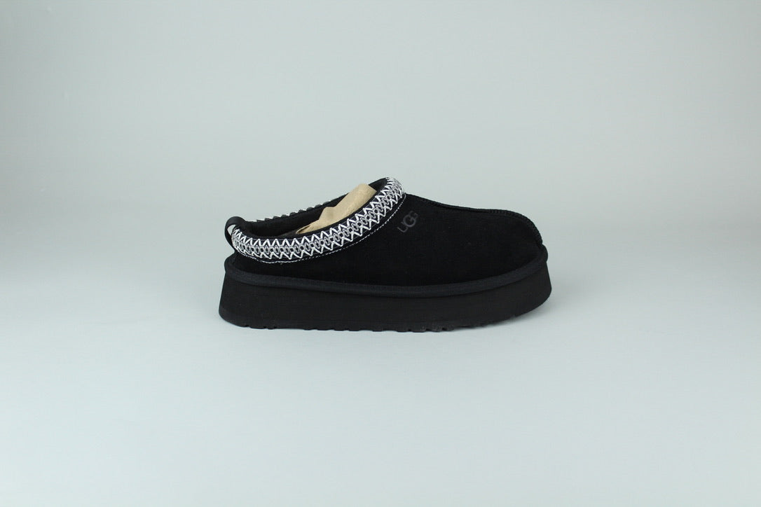UGG Tazz 'Black' - Size 39 (ARCHIVE)