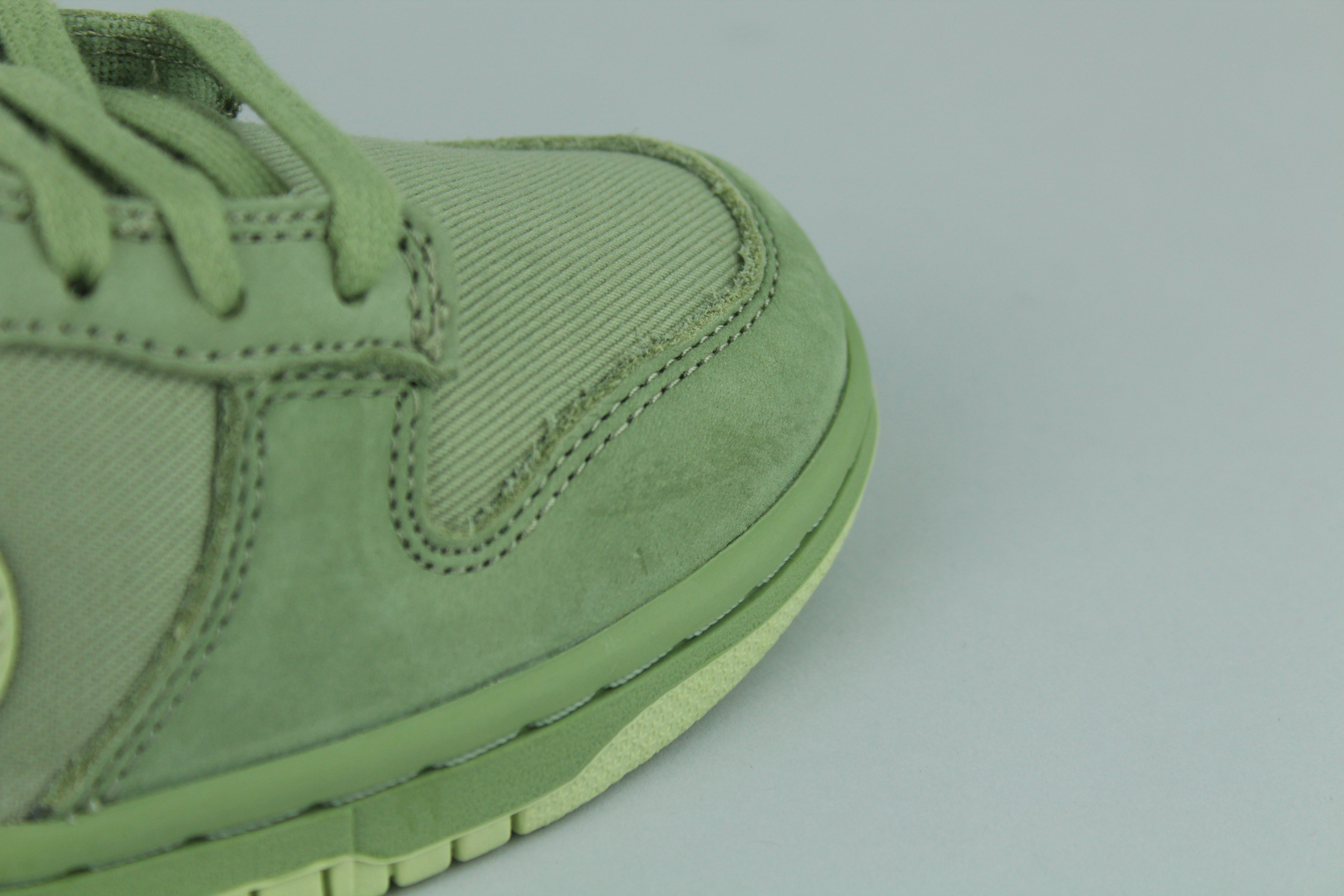Nike Dunk Low Retro Premium 'Oil Green Olive Aura' - Size 38 (ARCHIVE)-10191428550986-The Attic