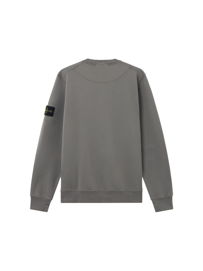 Stone Island Felpa Crewneck 'Cement' in muted grey –soft fleece cotton, relaxed oversized fit, minimalist design with subtle logo, ideal for comfortable and contemporary streetwear styles.