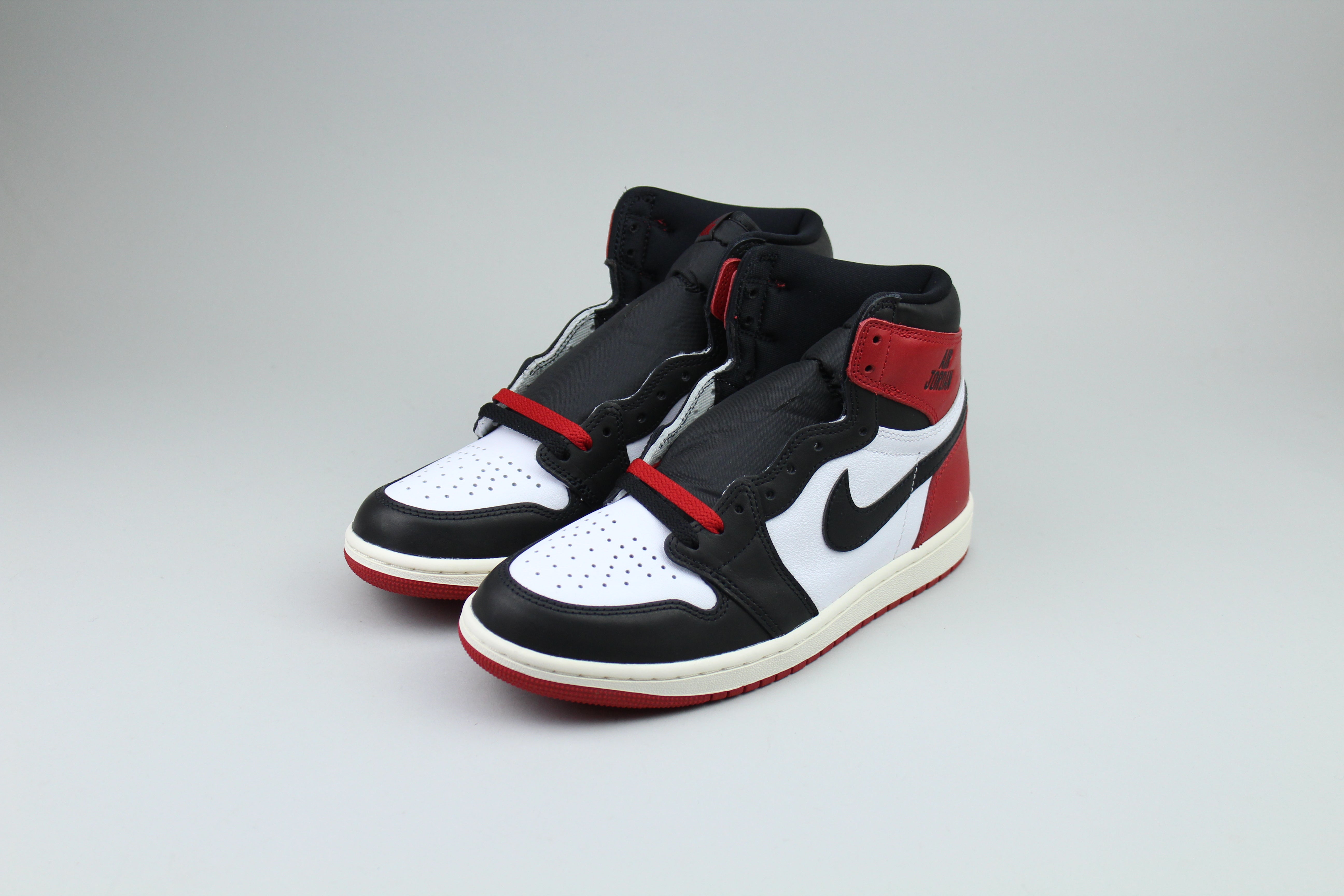 Air Jordan 1 Retro High OG 'Black Toe Reimagined'-10054271762762-The Attic