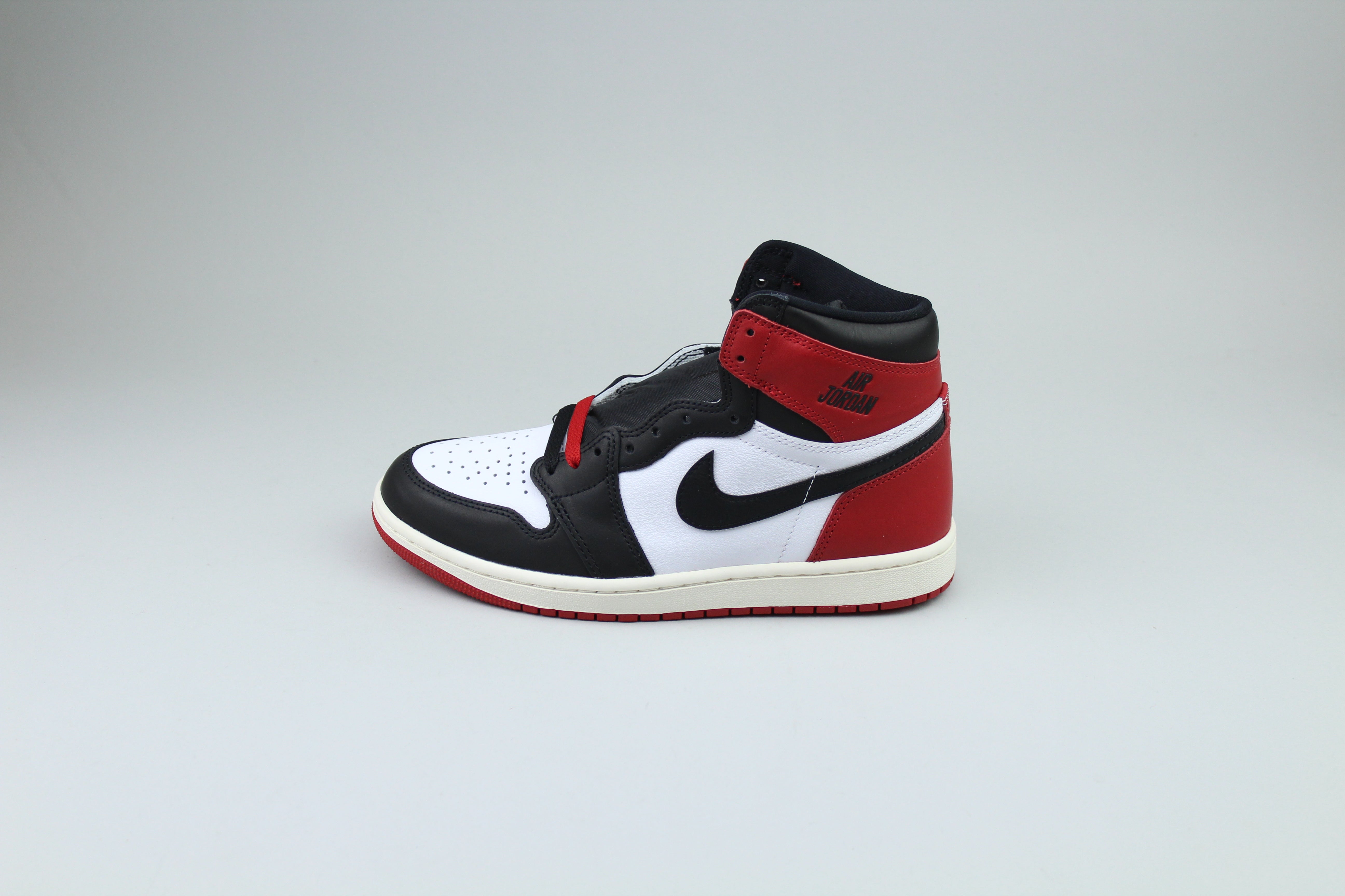 Air Jordan 1 Retro High OG 'Black Toe Reimagined'-10054271762762-The Attic