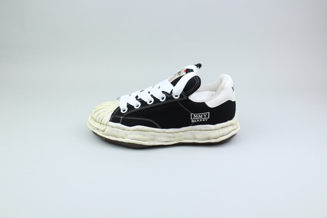 Maison Mihara Yasuhiro Canvas Low Distressed Midsole 'Black/White'-9990473810250-The Attic