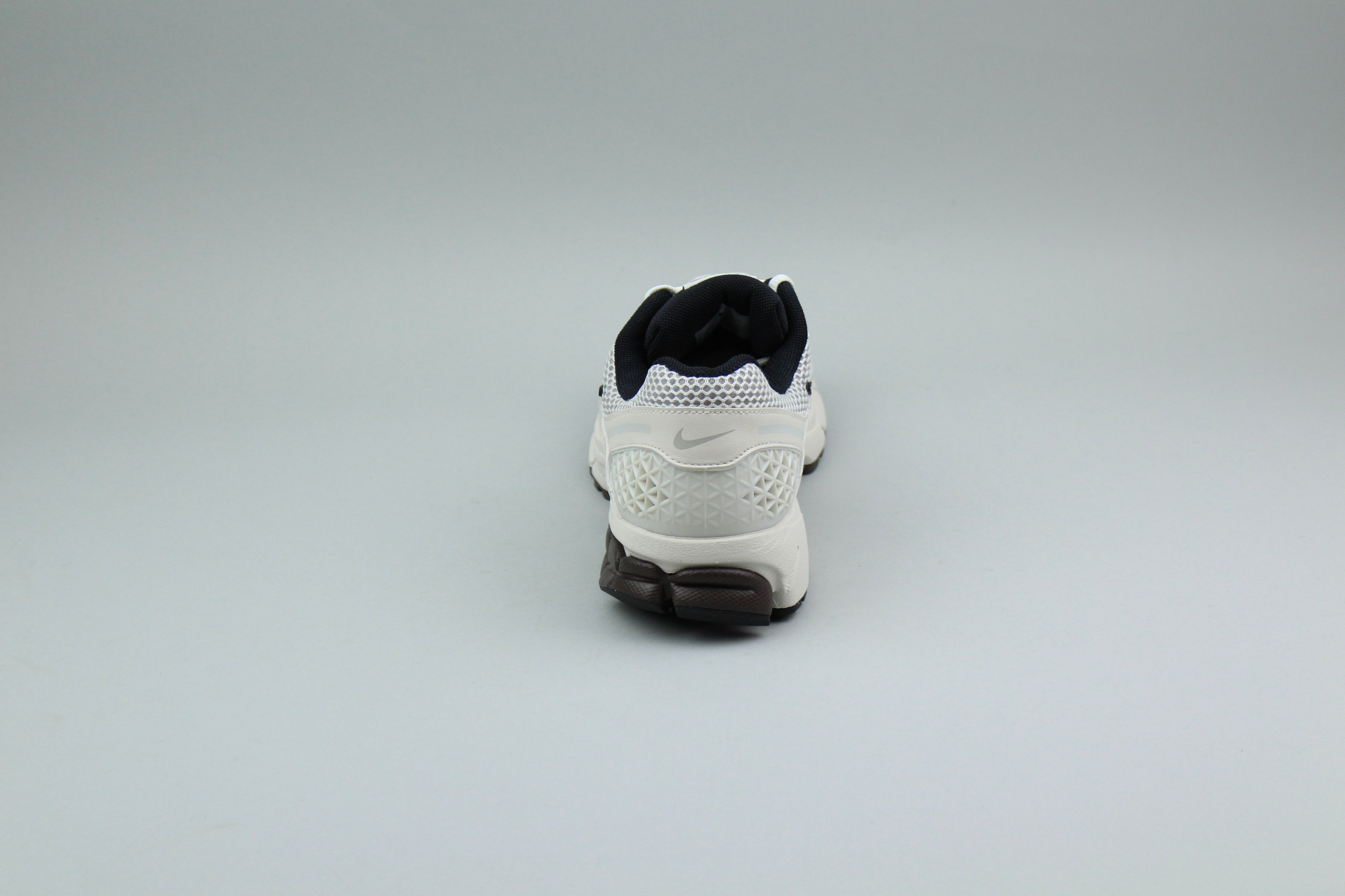 Nike Zoom Vomero 5 'Phantom Sail'-9559187554634-The Attic
