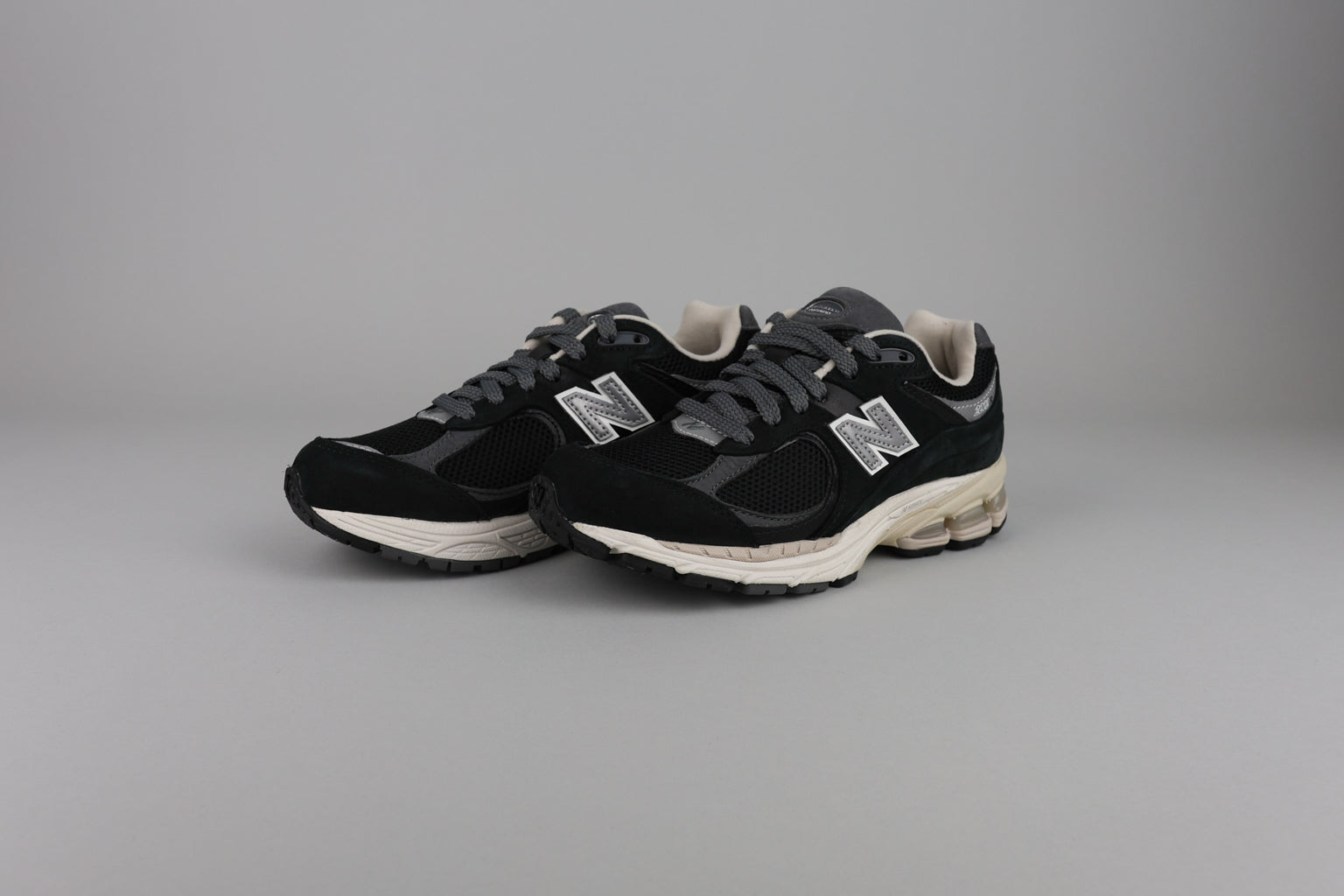 New Balance 2002R 'Black Castlerock' - size 36 (ARCHIVE)-8724904214858-The Attic