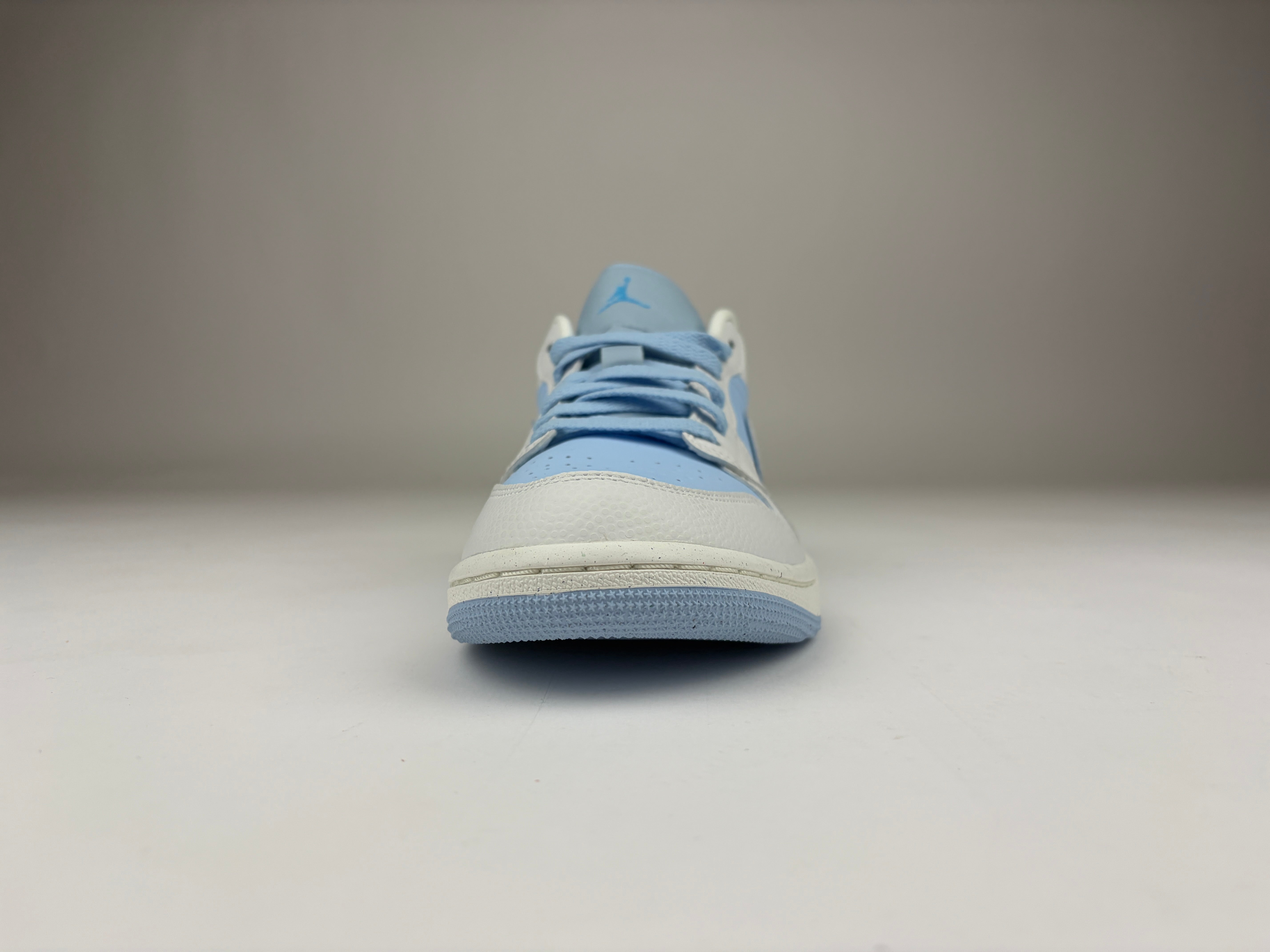 Air Jordan 1 Low SE 'Reverse Ice Blue' (Womens) - Size 41 (ARCHIVE)