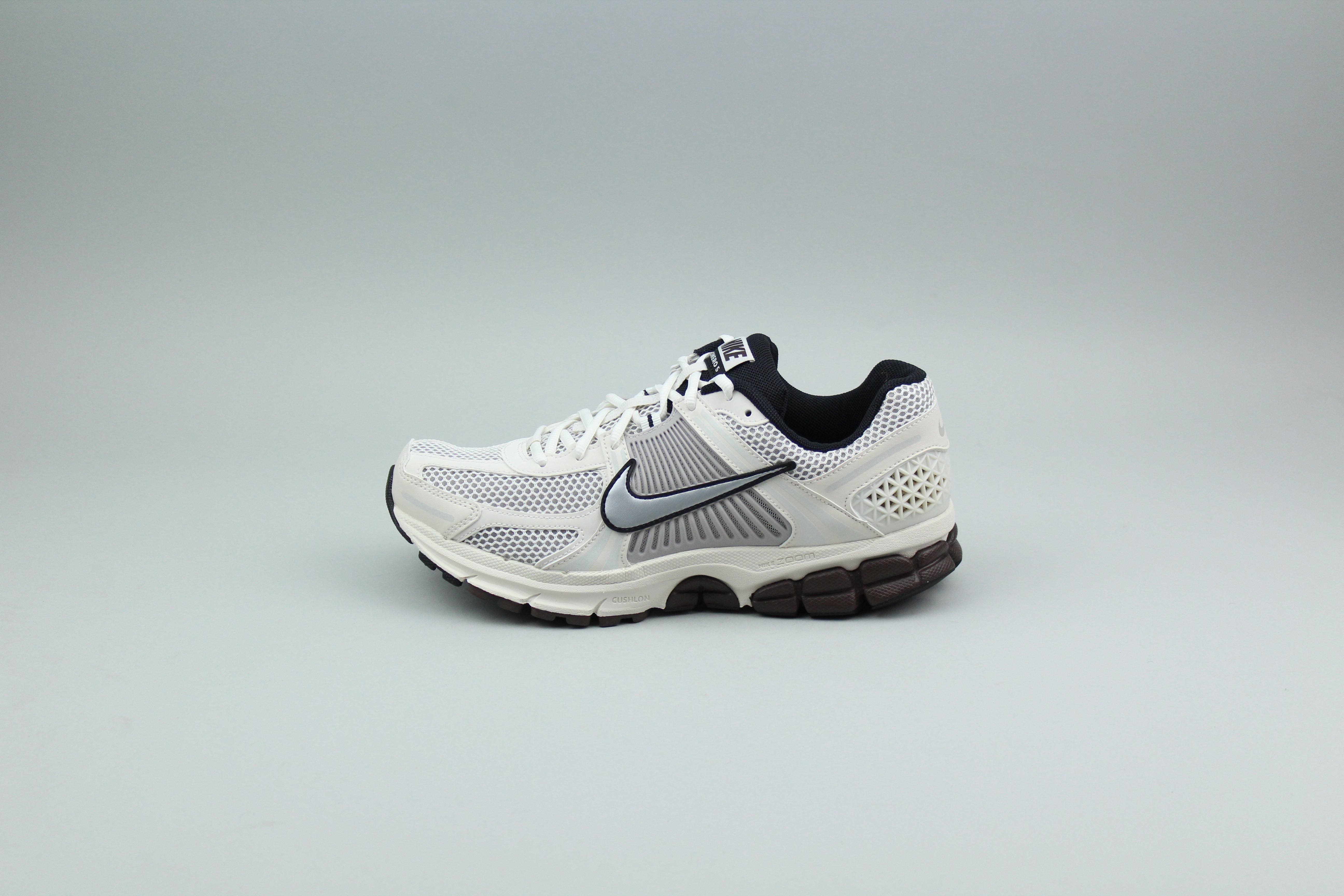 Nike Zoom Vomero 5 'Phantom Sail'-9559187554634-The Attic