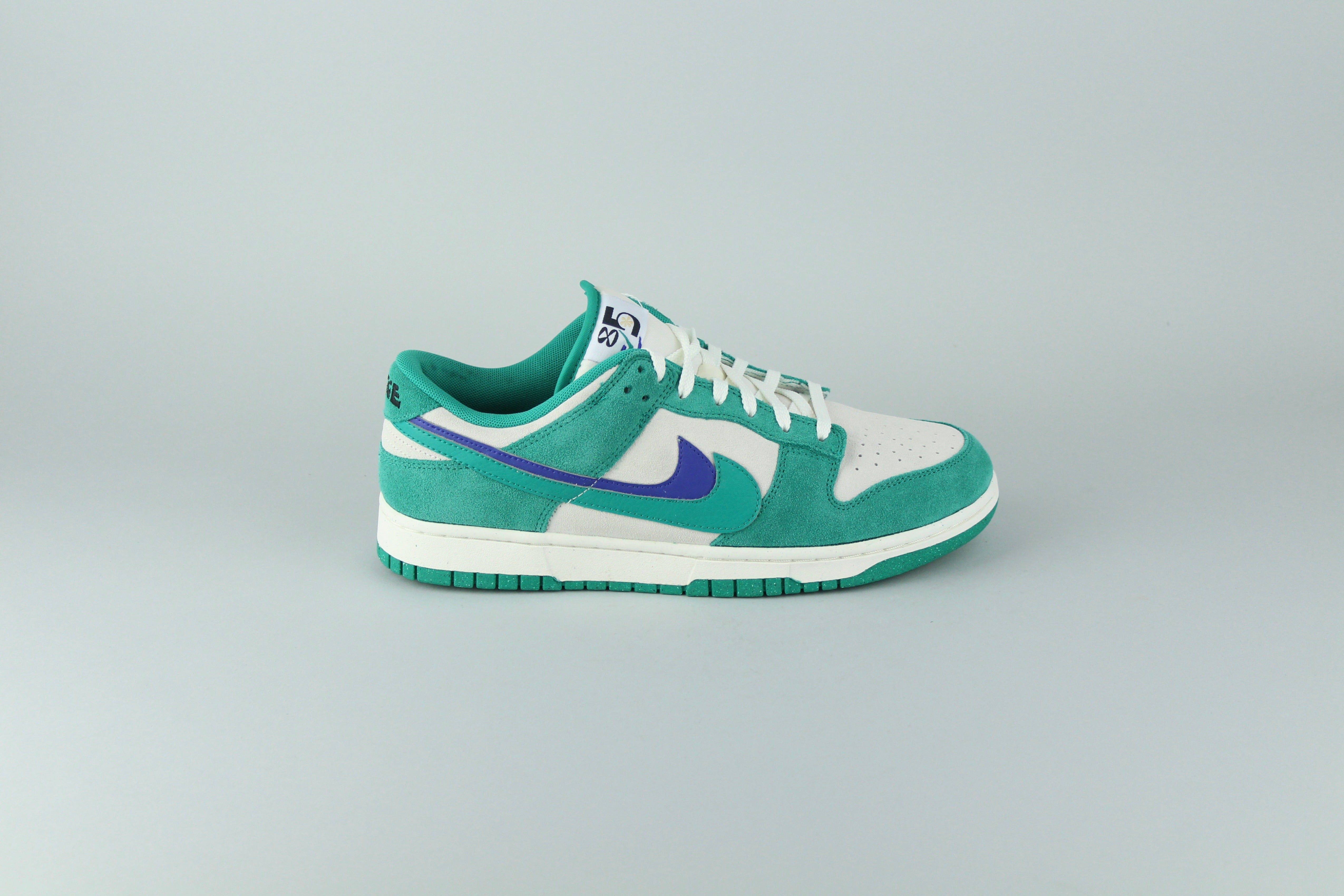 Nike Dunk Low SE 85 'Neptune Green' - Size 43 (ARCHIVE)-10250088218954-The Attic