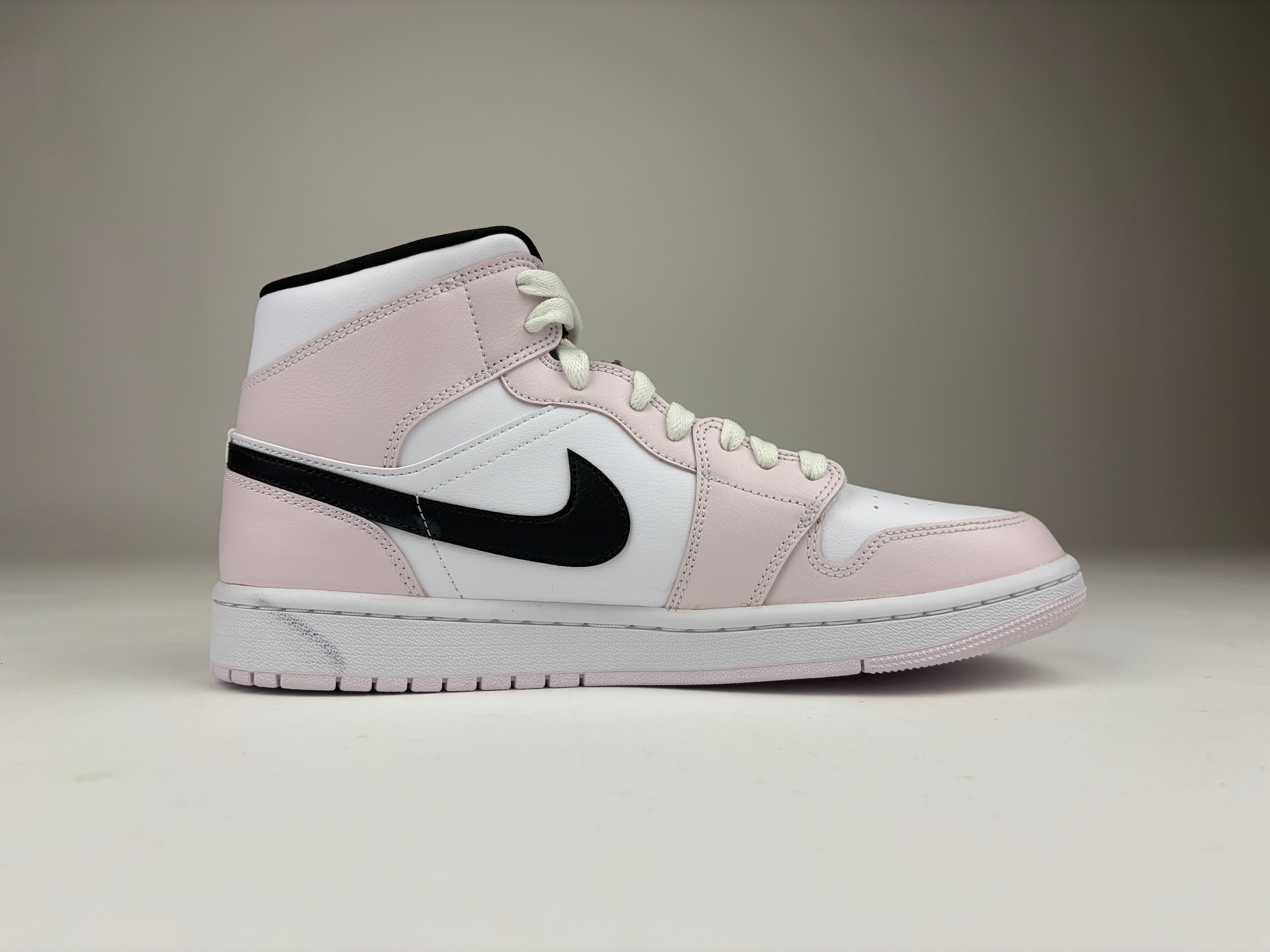 Air Jordan 1 Mid 'Barely Rose' (Womens) - Size 43 (ARCHIVE)