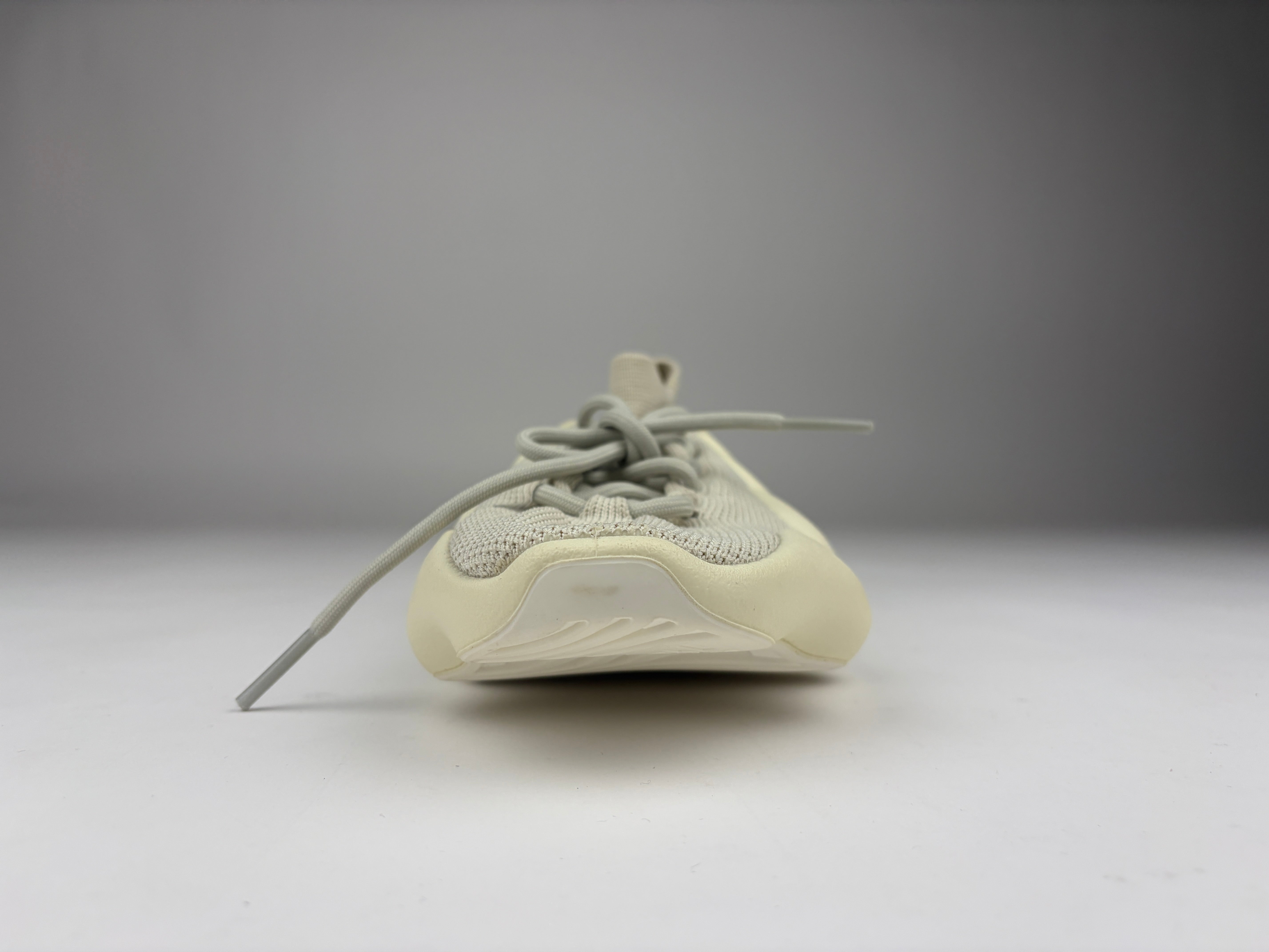 Adidas Yeezy 450 'Cloud White' - Size 44 2/3 (ARCHIVE)