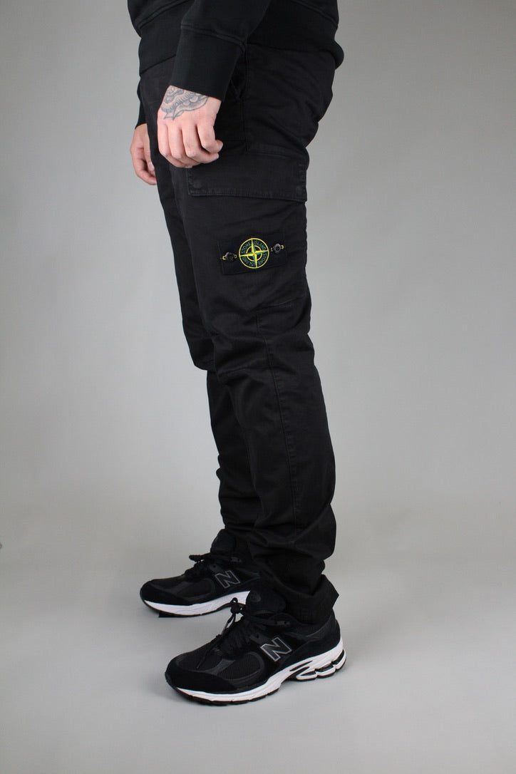 Stone Island Skinny Cargo Pants 'Black'-8748060672330-The Attic