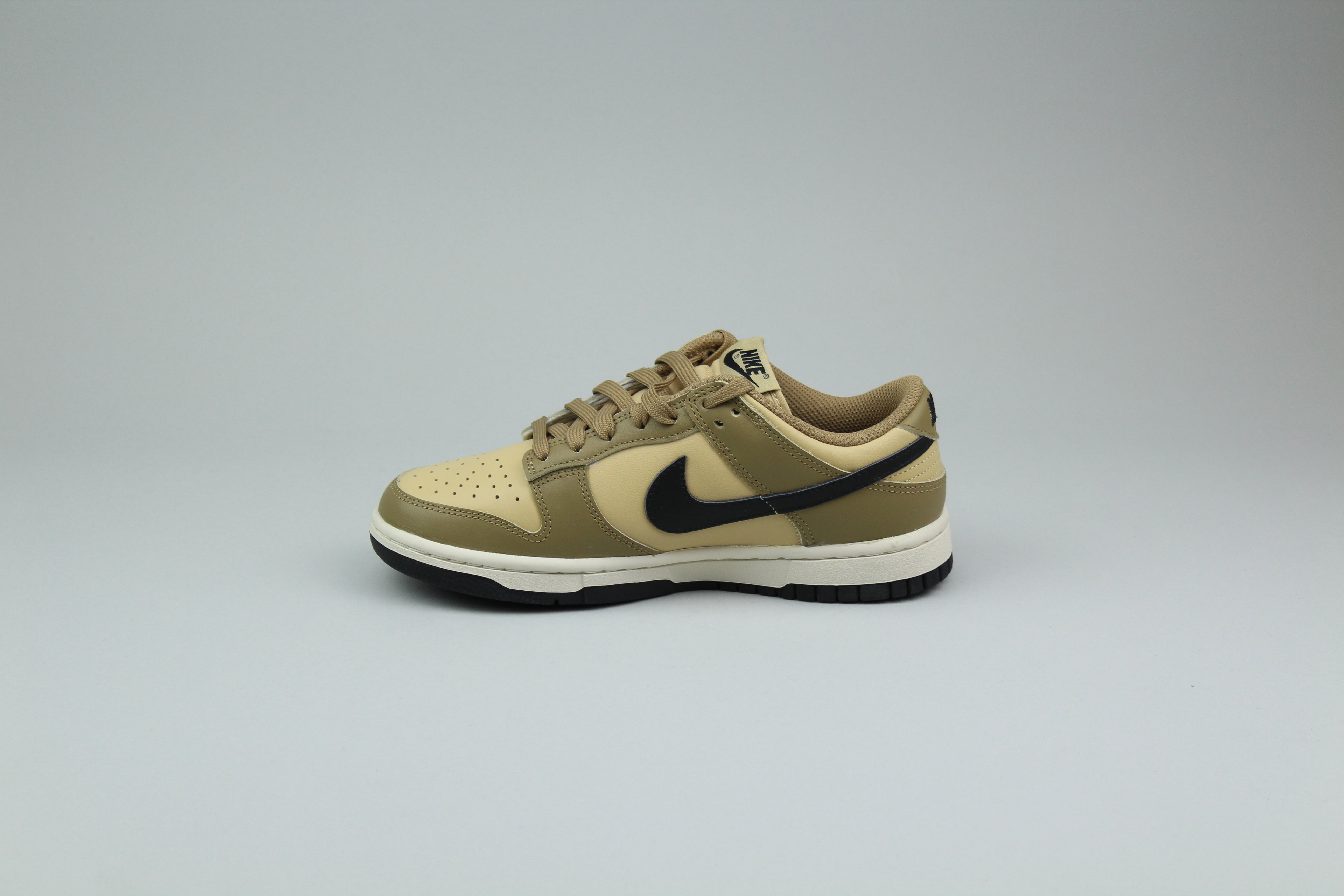 Nike Dunk Low 'Dark Driftwood'-8567991566666-The Attic