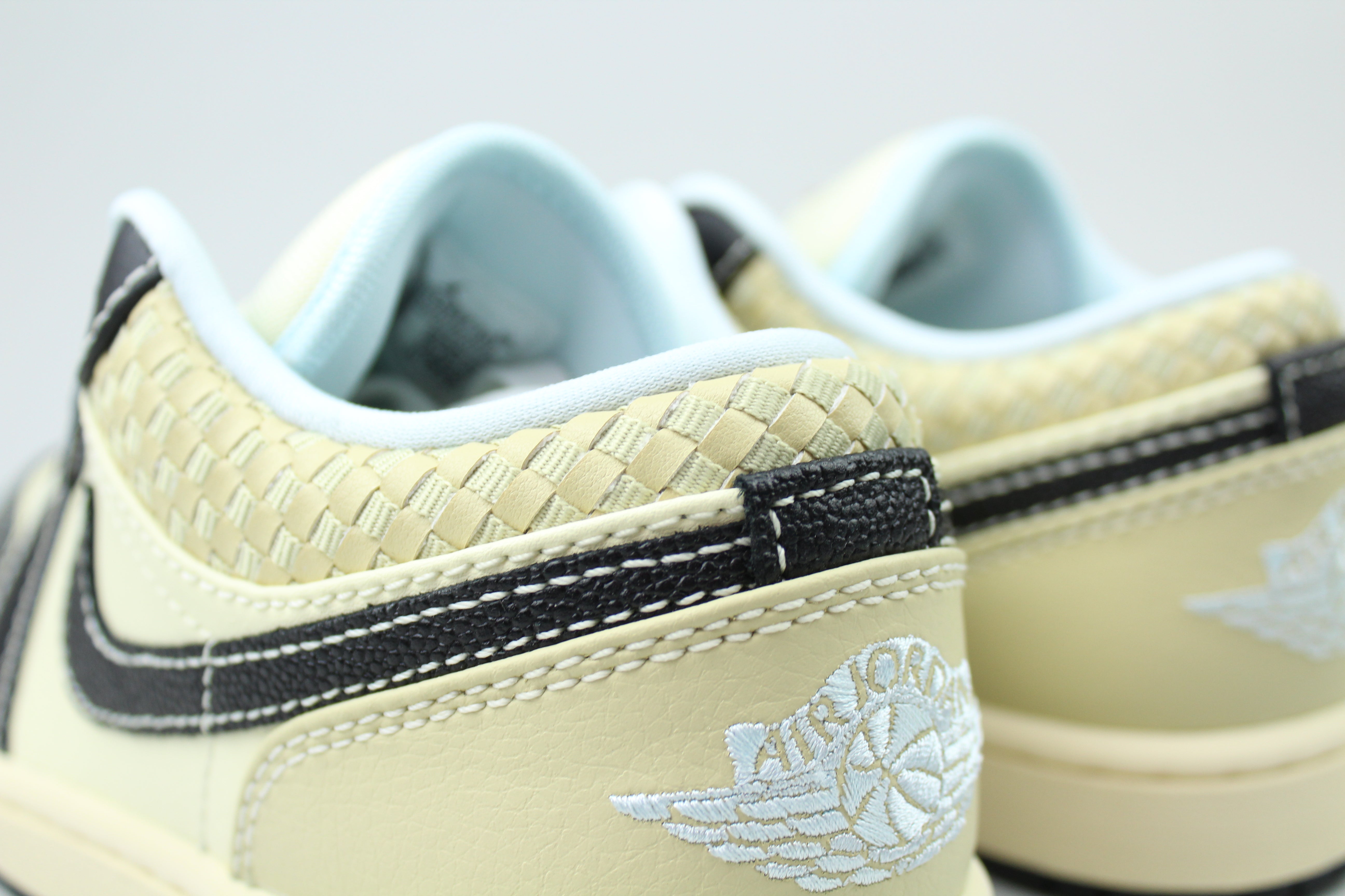Air Jordan 1 Low SE 'Coconut Milk Black Muslin'-10108095267146-The Attic