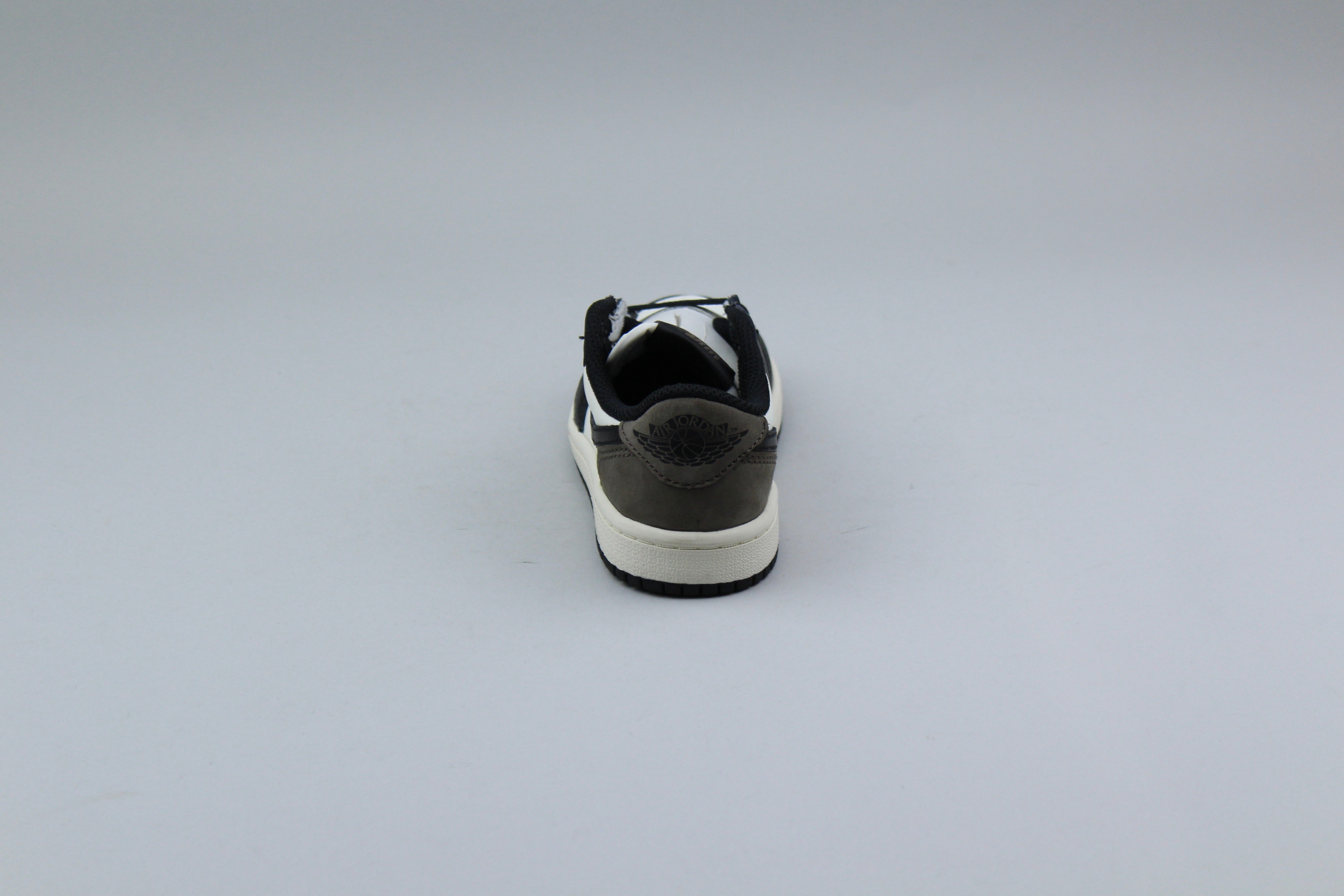 Air Jordan 1 Retro Low OG 'Mocha' (PS)-9573292736842-The Attic