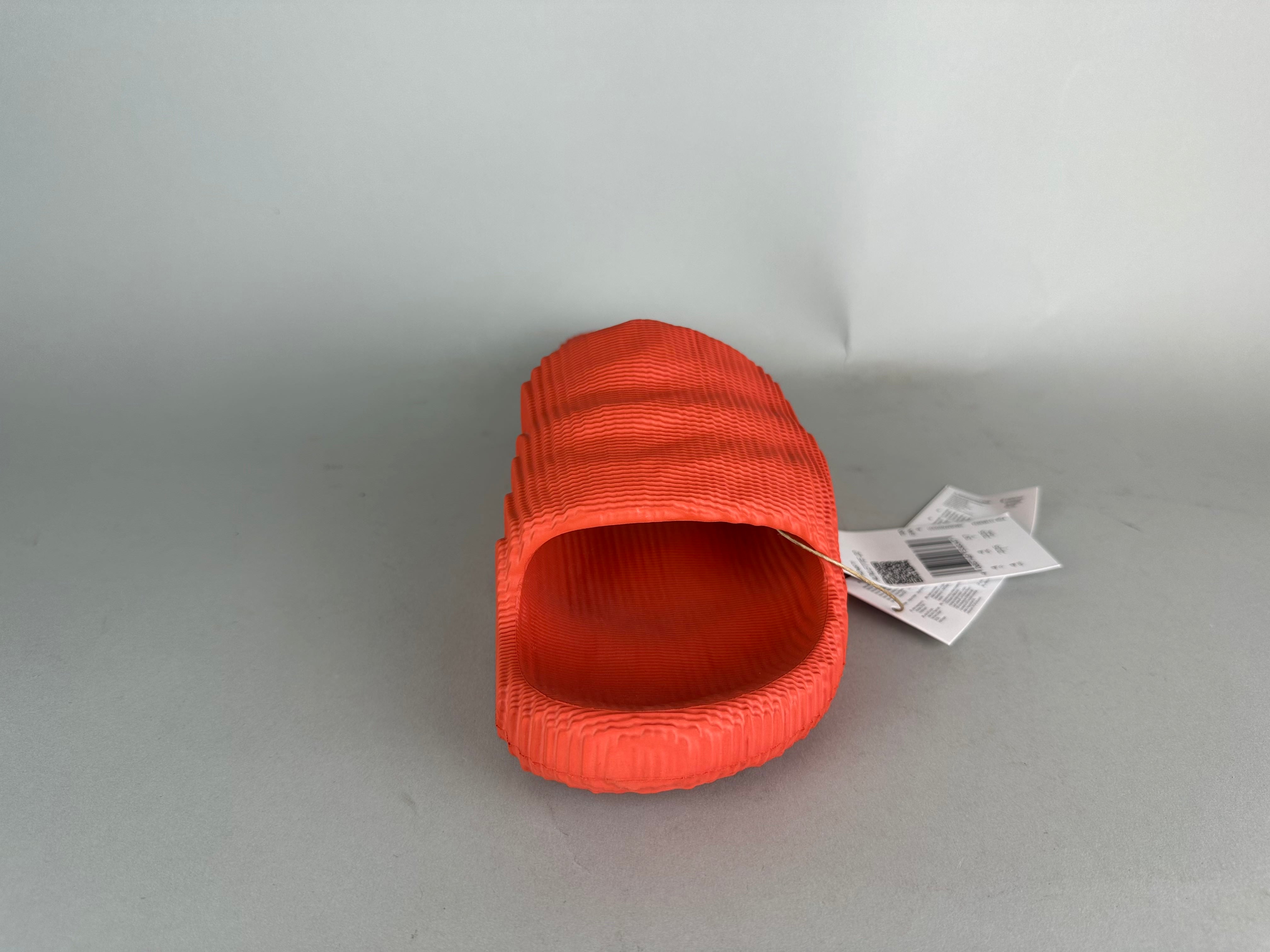 Adidas Adilette 22 Slides 'Preloved Red' - Size 37 (ARCHIVE)