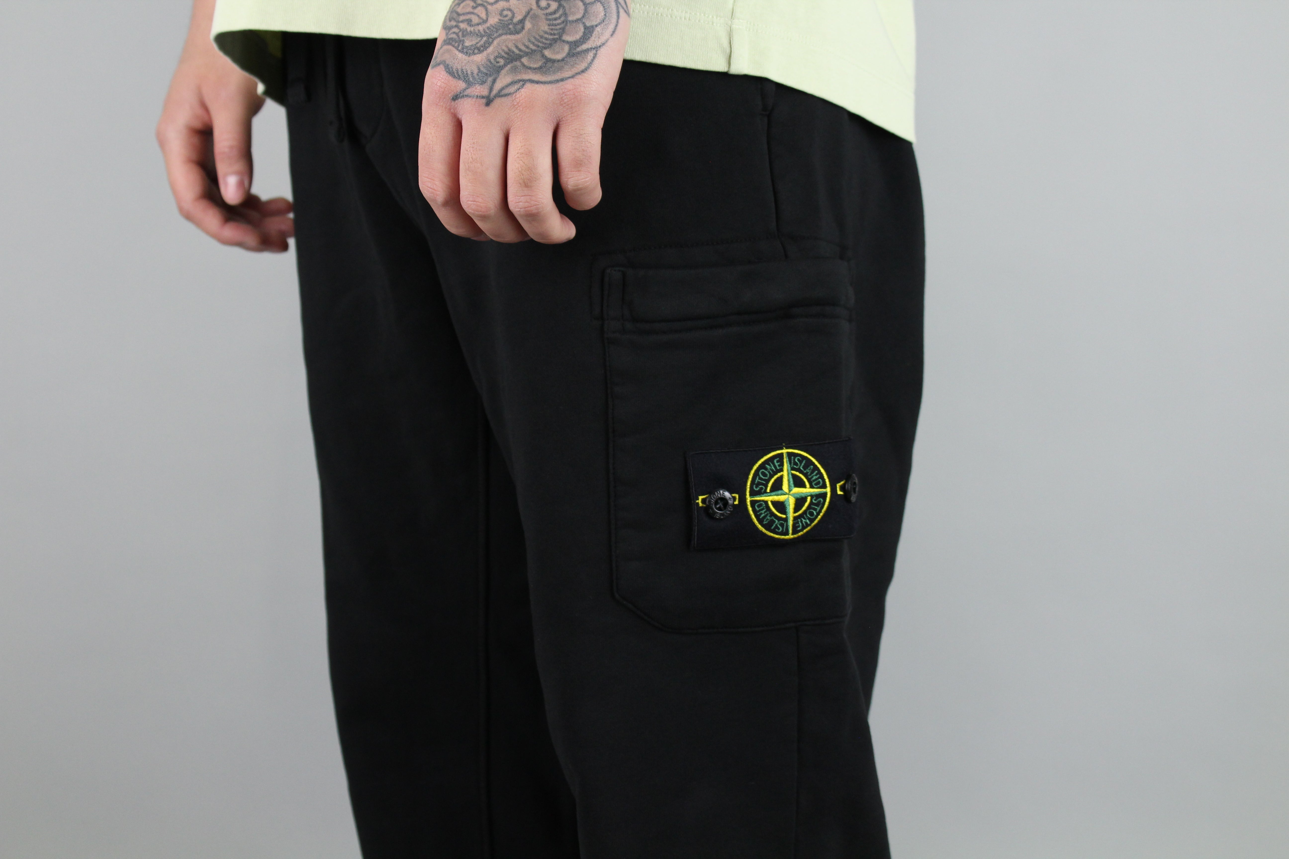 Stone Island Felpa Sweatpants 'Black'-8748037570890-The Attic
