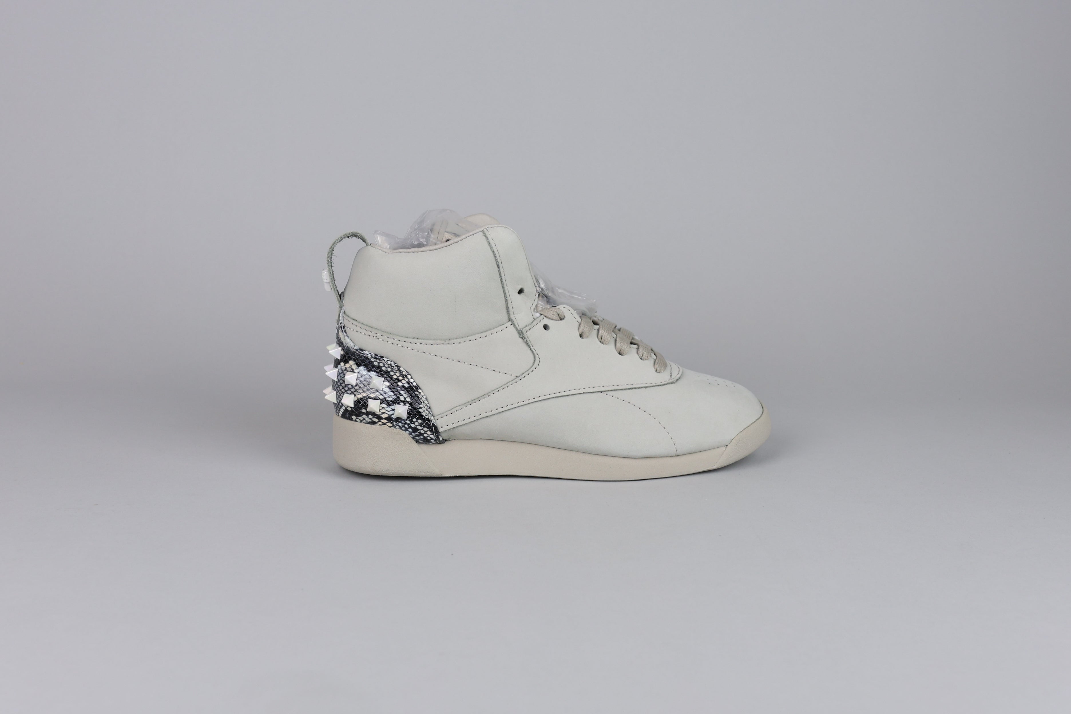 Reebok Freestyle Hi DC Wonder Woman 'Grey' (Womens) - Size 37.5 (ARCHIVE)-8750089142602-The Attic