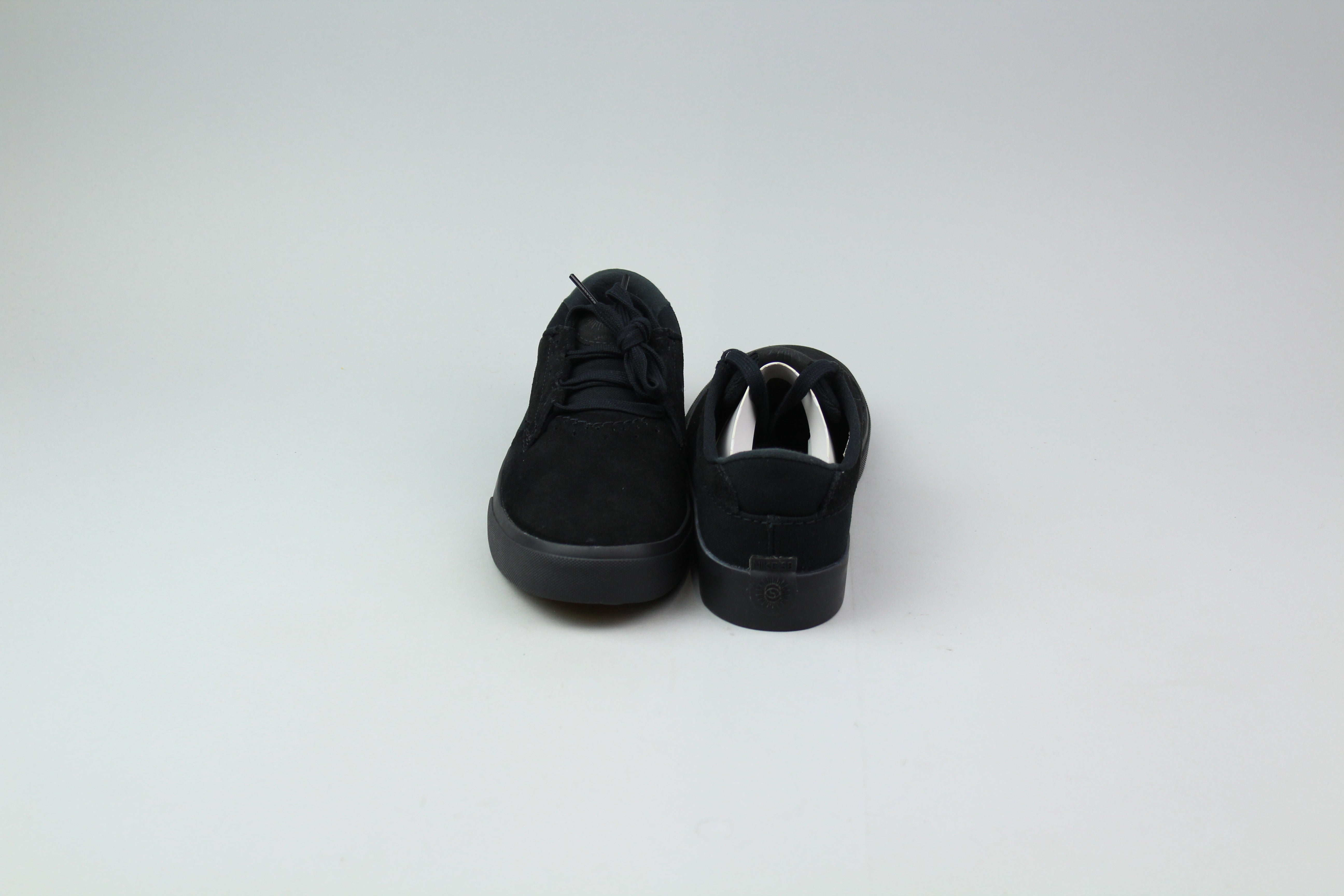 Nike SB Shane - Size 39 (ARCHIVE)-9377647788362-The Attic