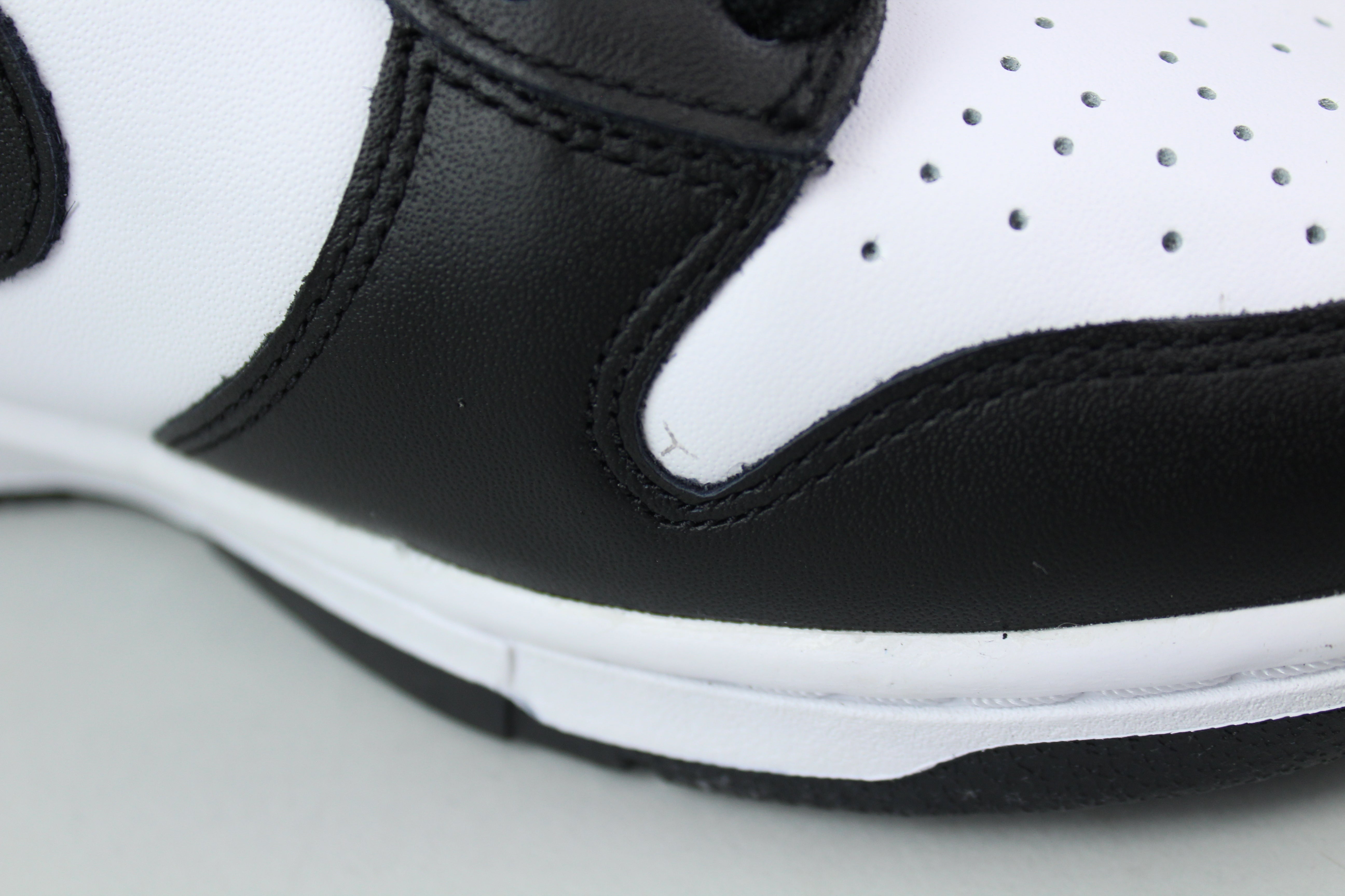 Nike Dunk High Panda (Women's) - Size 40 (ARCHIVE)-9399415472458-The Attic