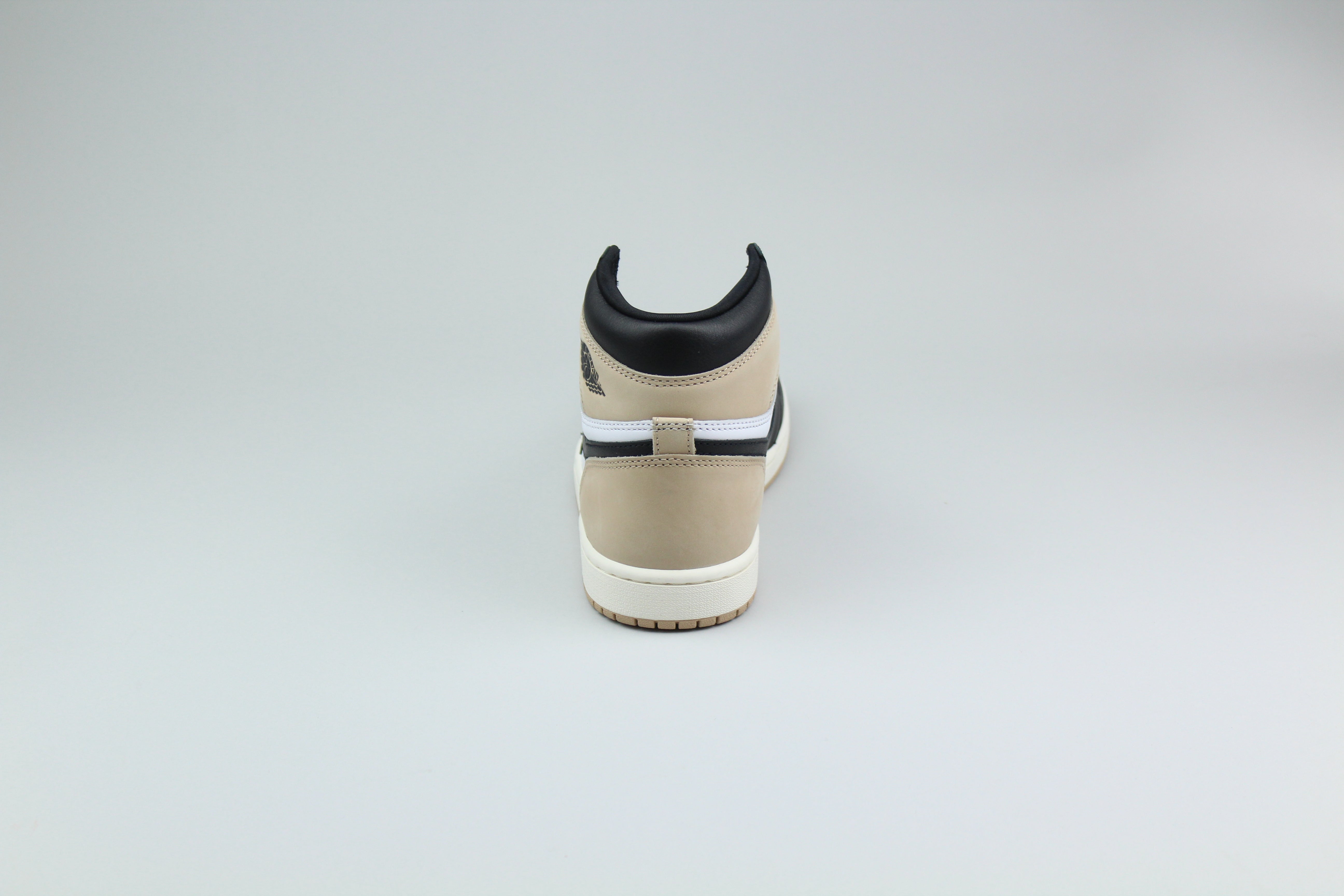 Jordan 1 Retro High OG 'Latte'-8806725091658-The Attic