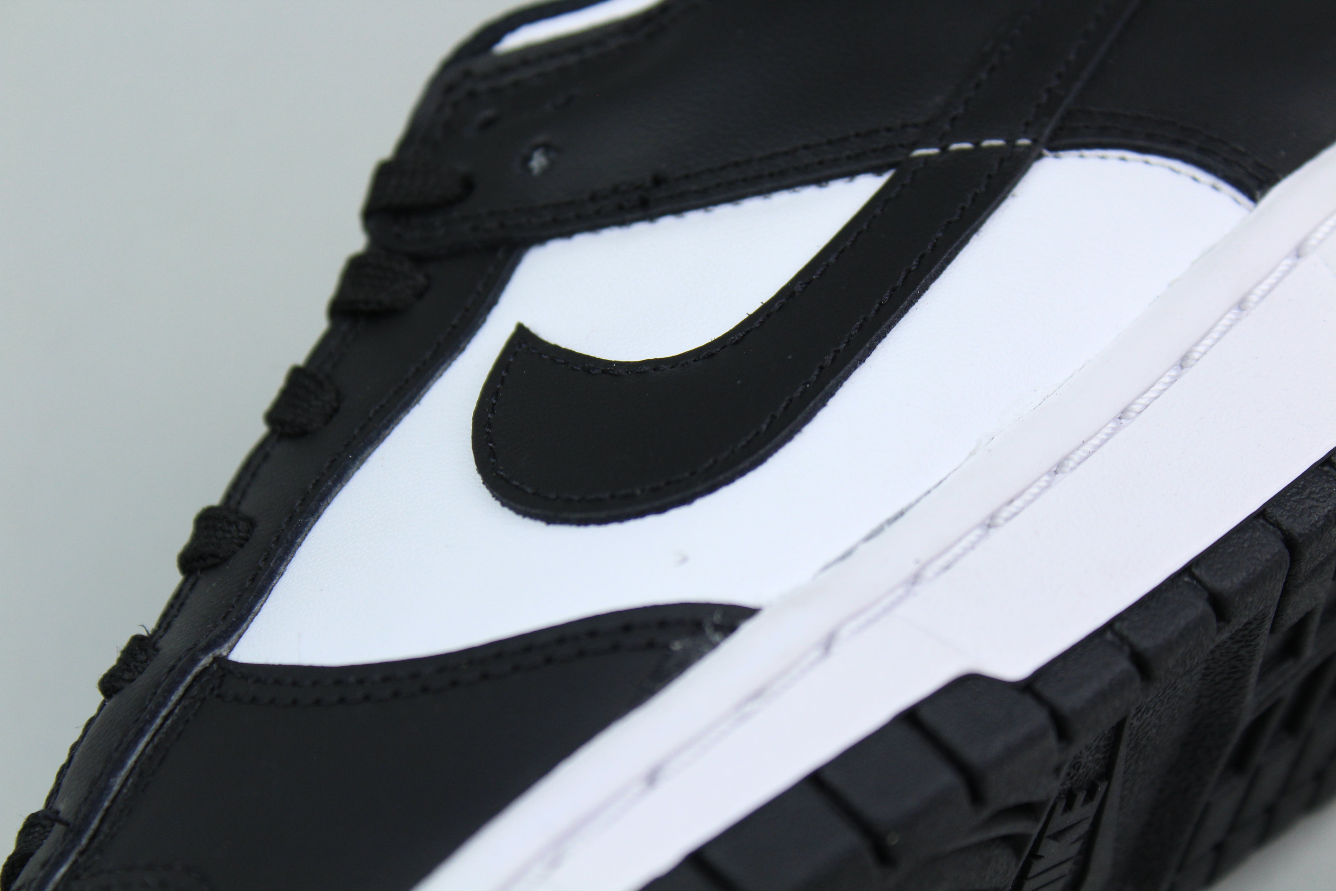 Nike Dunk Low Retro Panda (Women's) - Size 40 (ARCHIVE)-9517415203146-The Attic