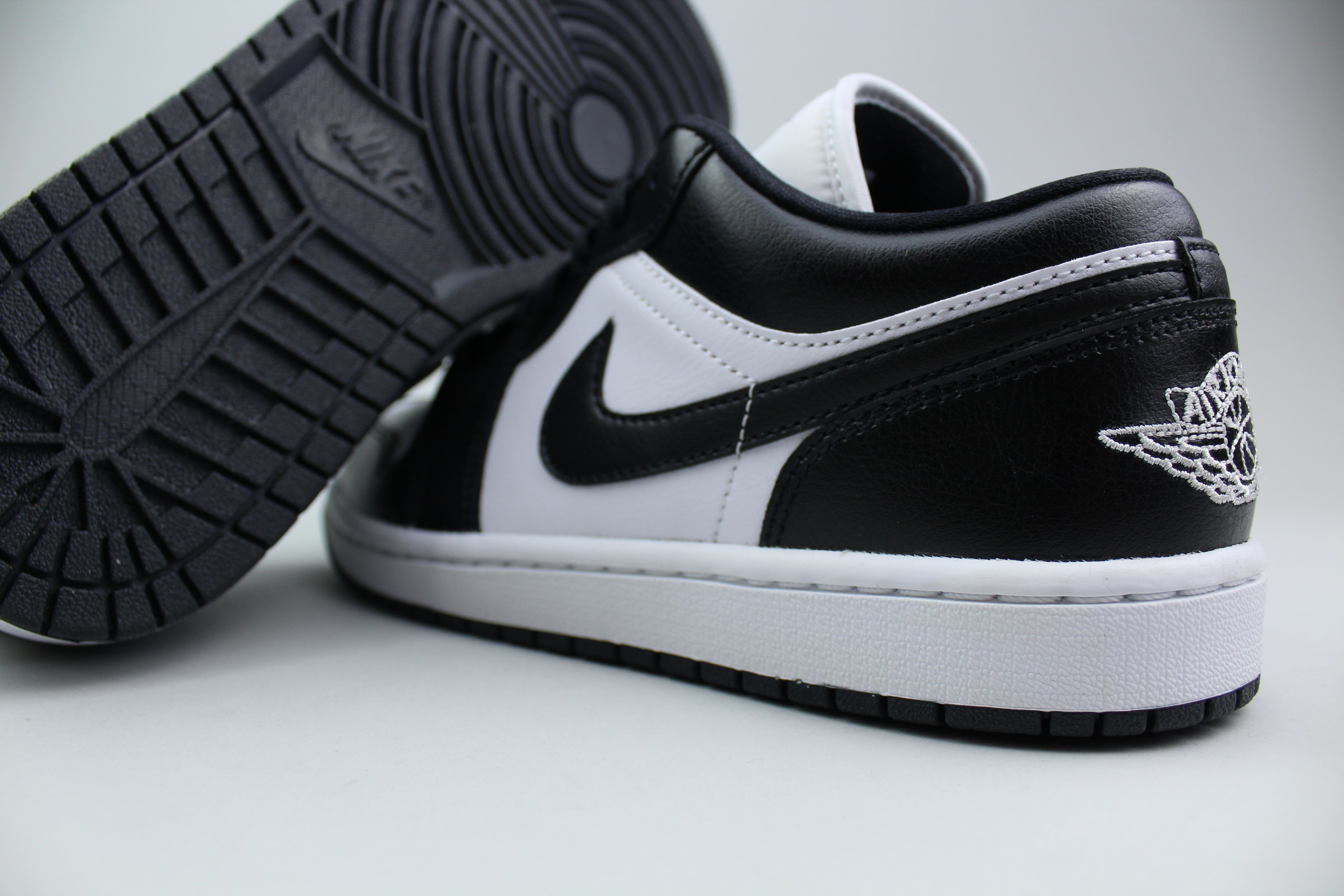 Jordan 1 Low 'Panda' (Women's)-8576568426826-The Attic
