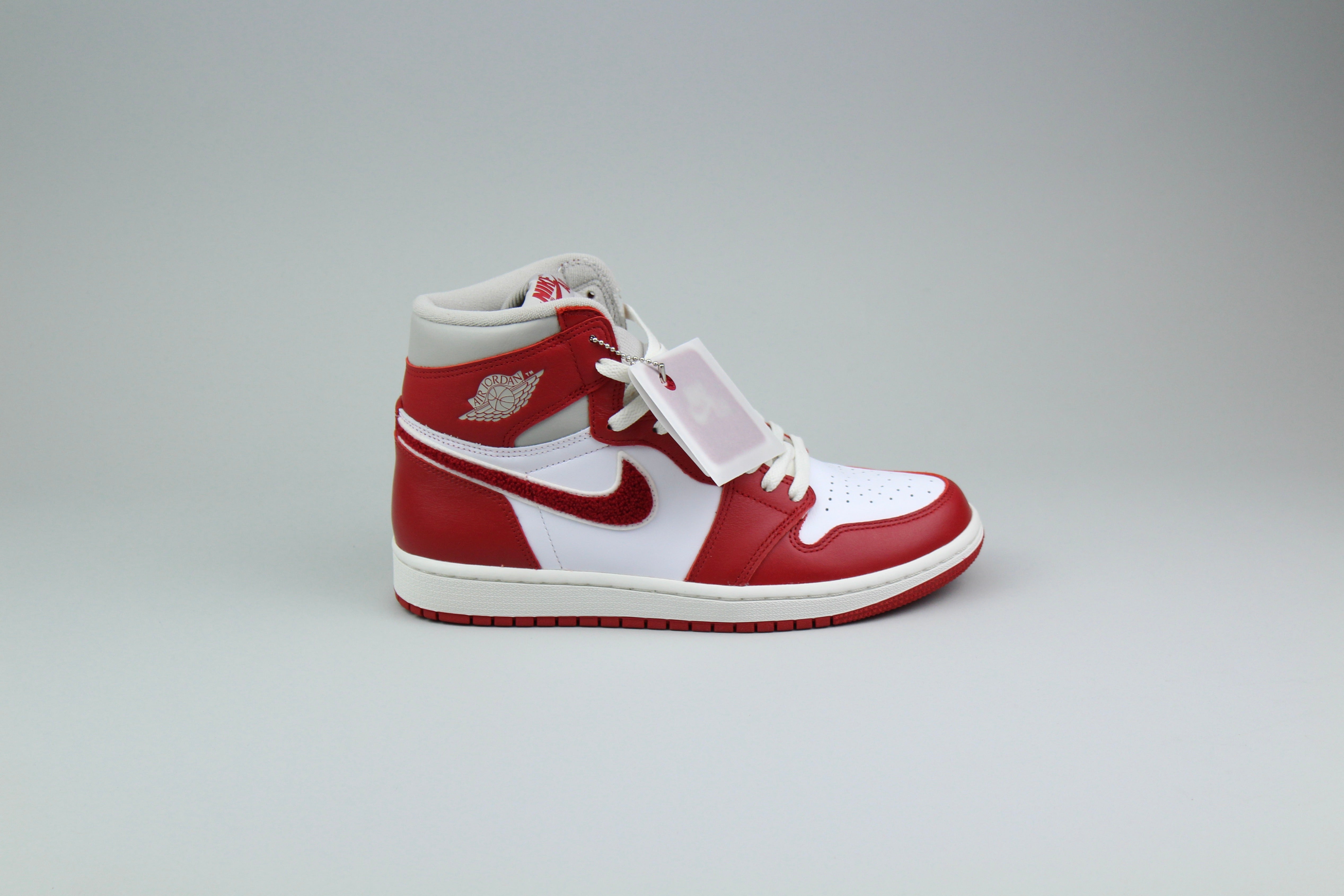 Air Jordan 1 Varsity 'Red Chenille' (Women's) - Size 40.5 (ARCHIVE)-9520076423498-The Attic