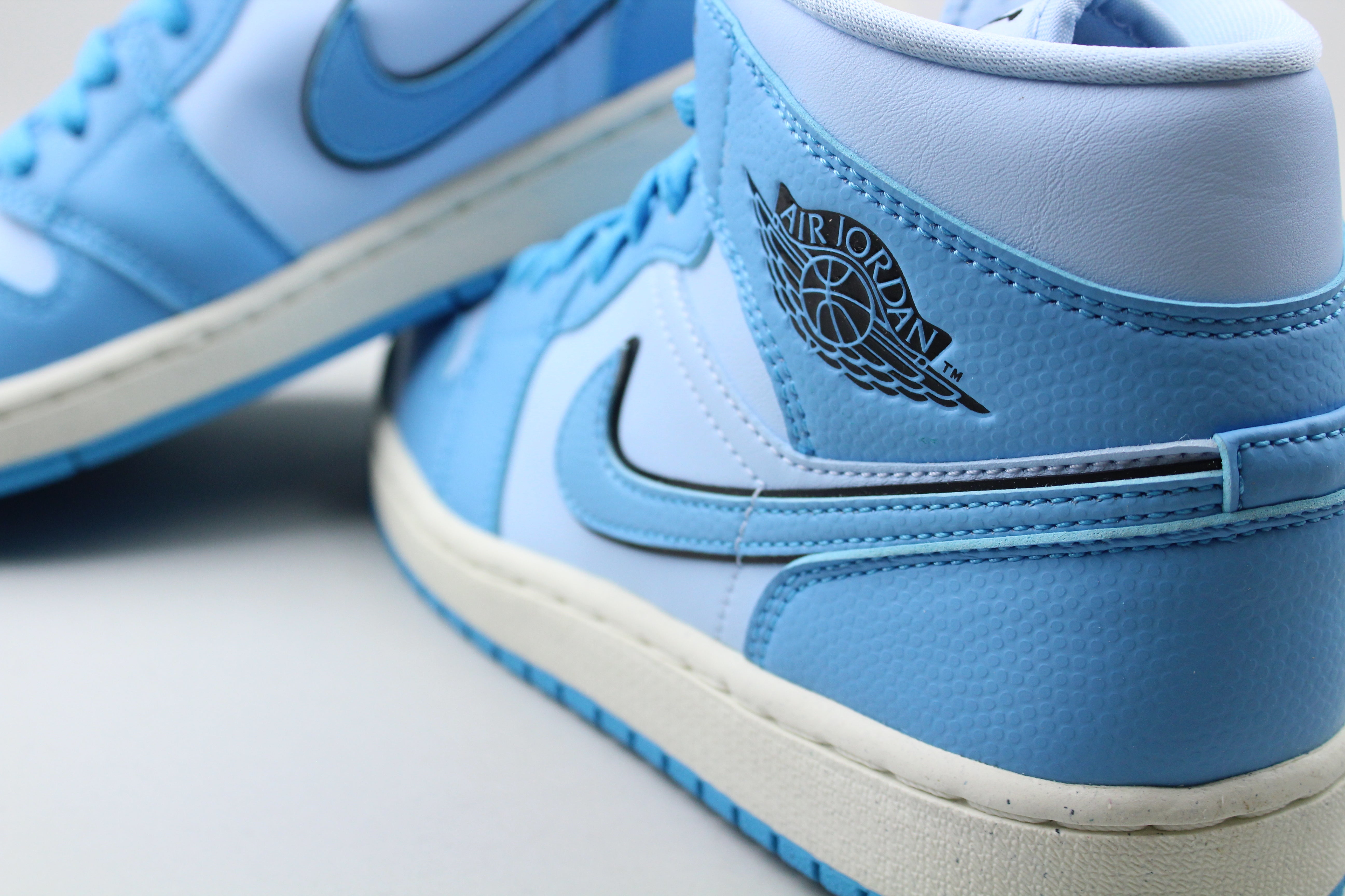 Jordan 1 Mid SE 'Ice Blue'-8582939279690-The Attic