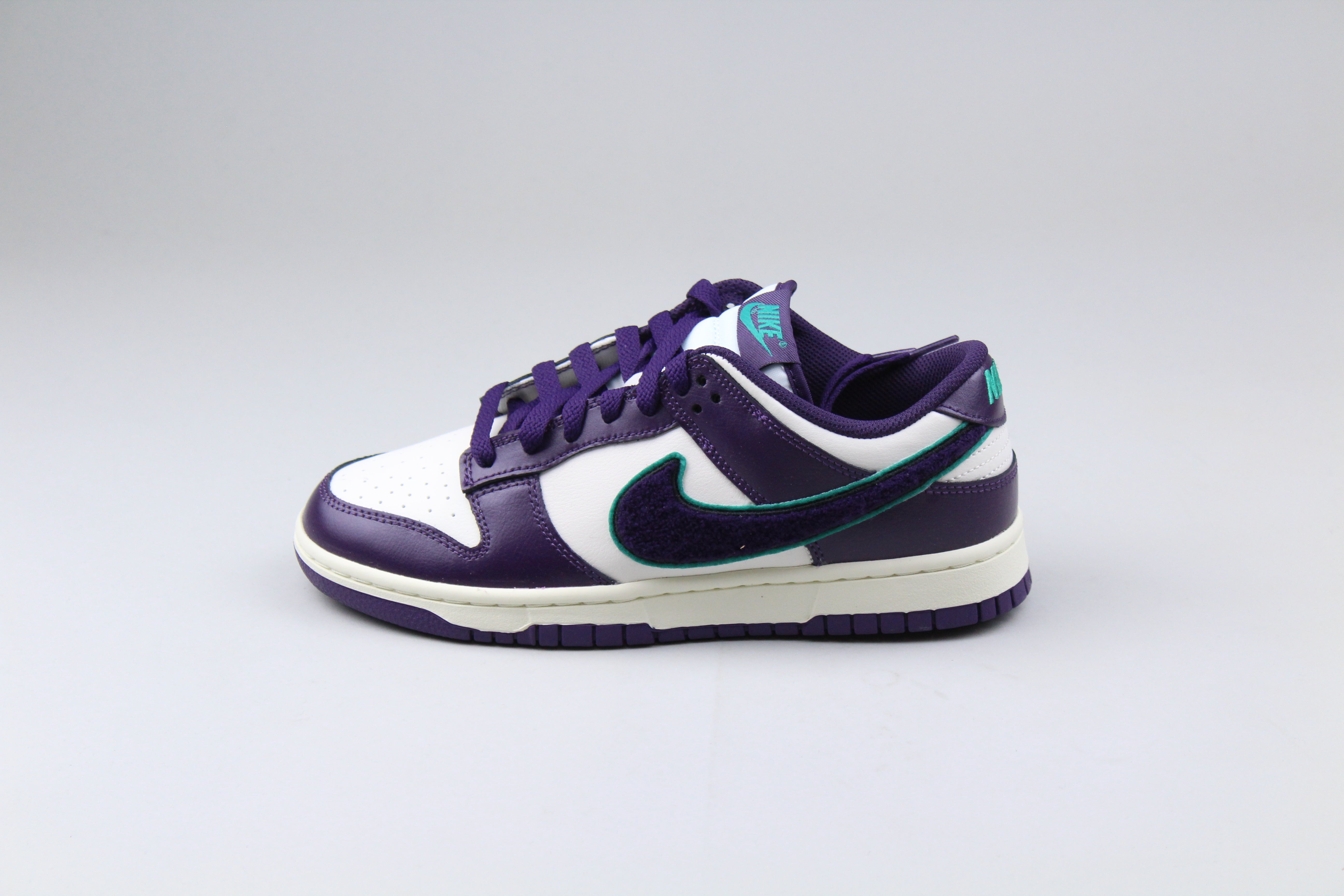 Nike Dunk Low 'Chenille Swoosh Sail Grand Purple'-8370719326538-The Attic