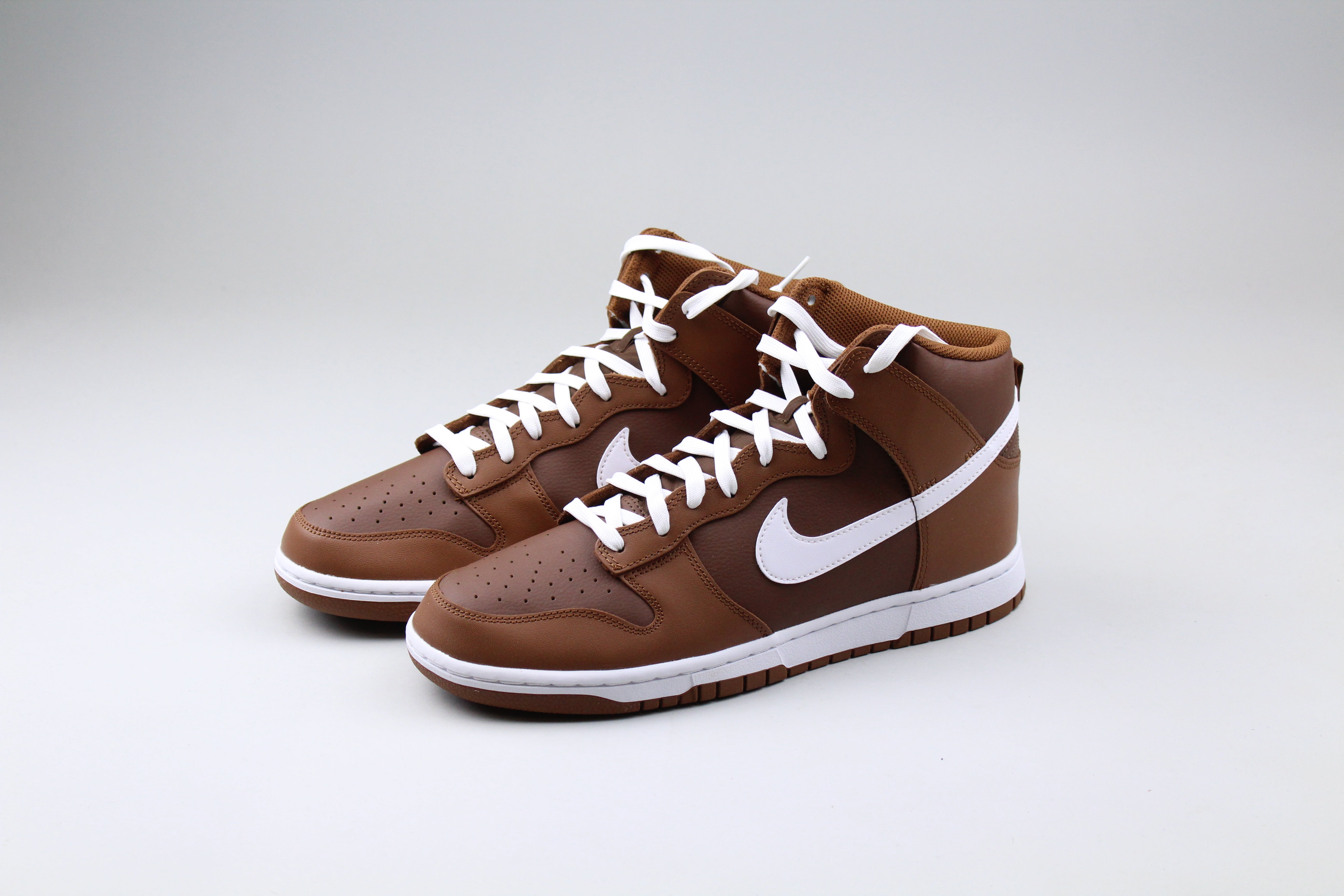 Nike Dunk High 'Chocolate'-8364863127882-The Attic