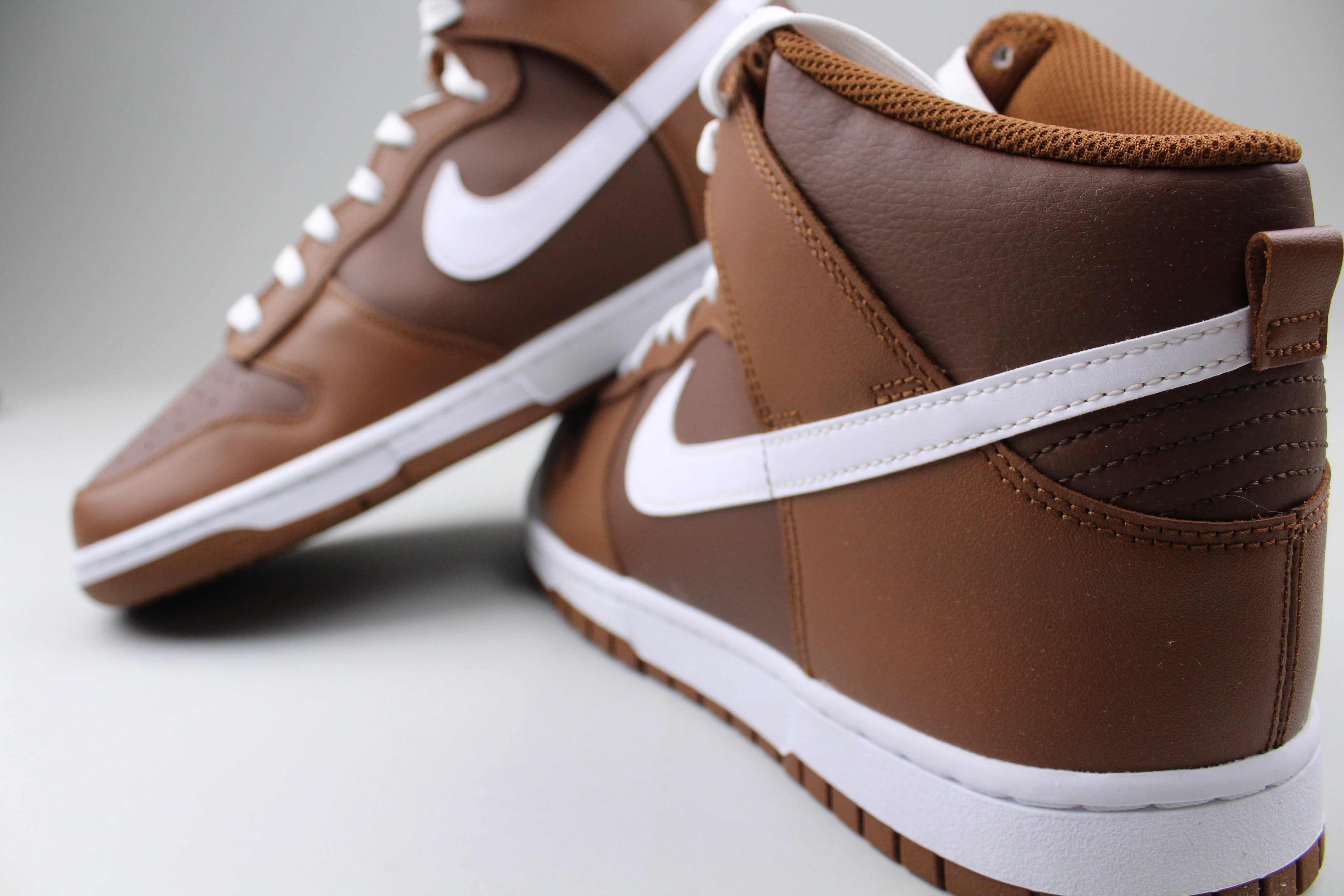Nike Dunk High 'Chocolate'-8364863127882-The Attic