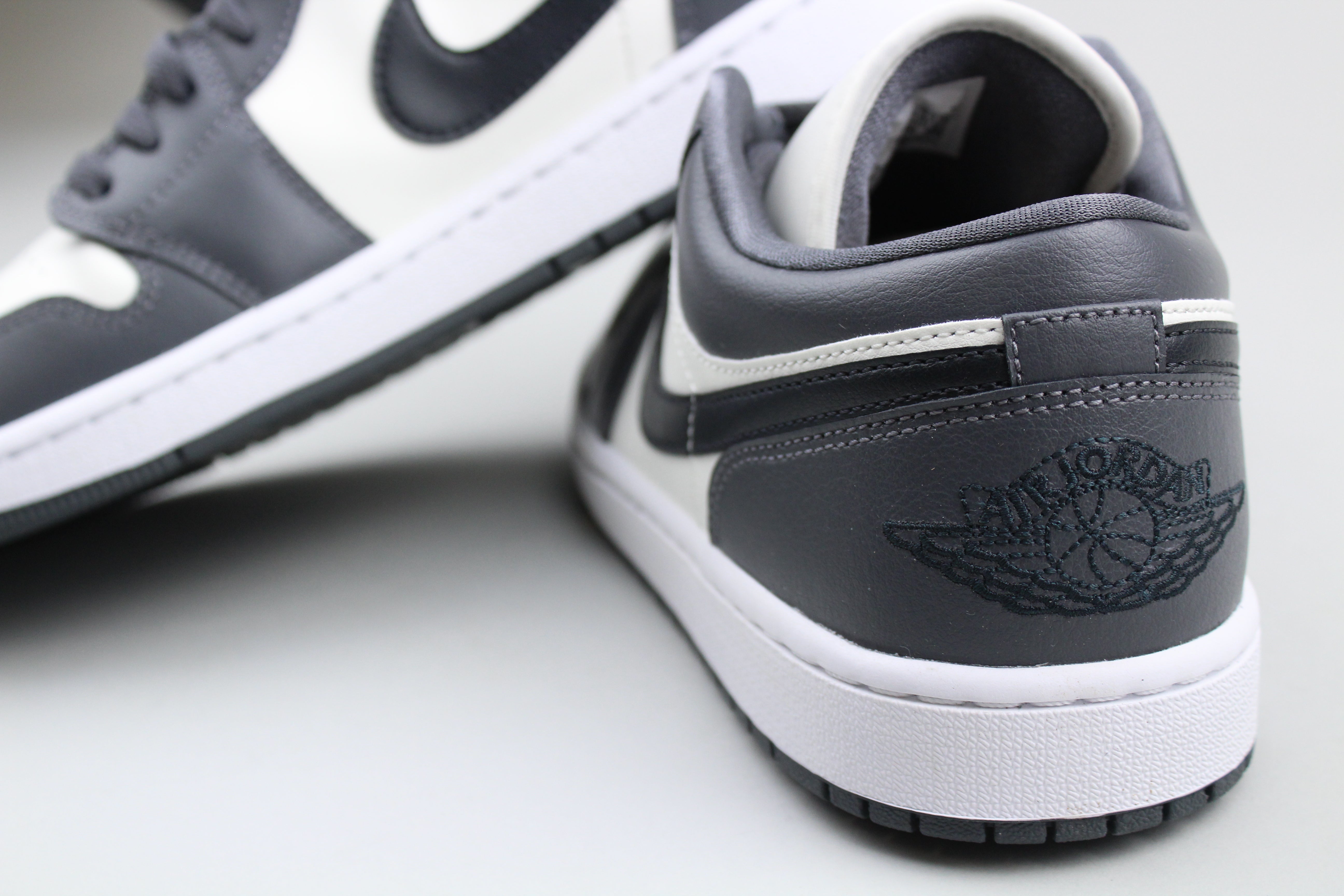 Jordan 1 Low 'Dark Grey'-8648808366410-The Attic