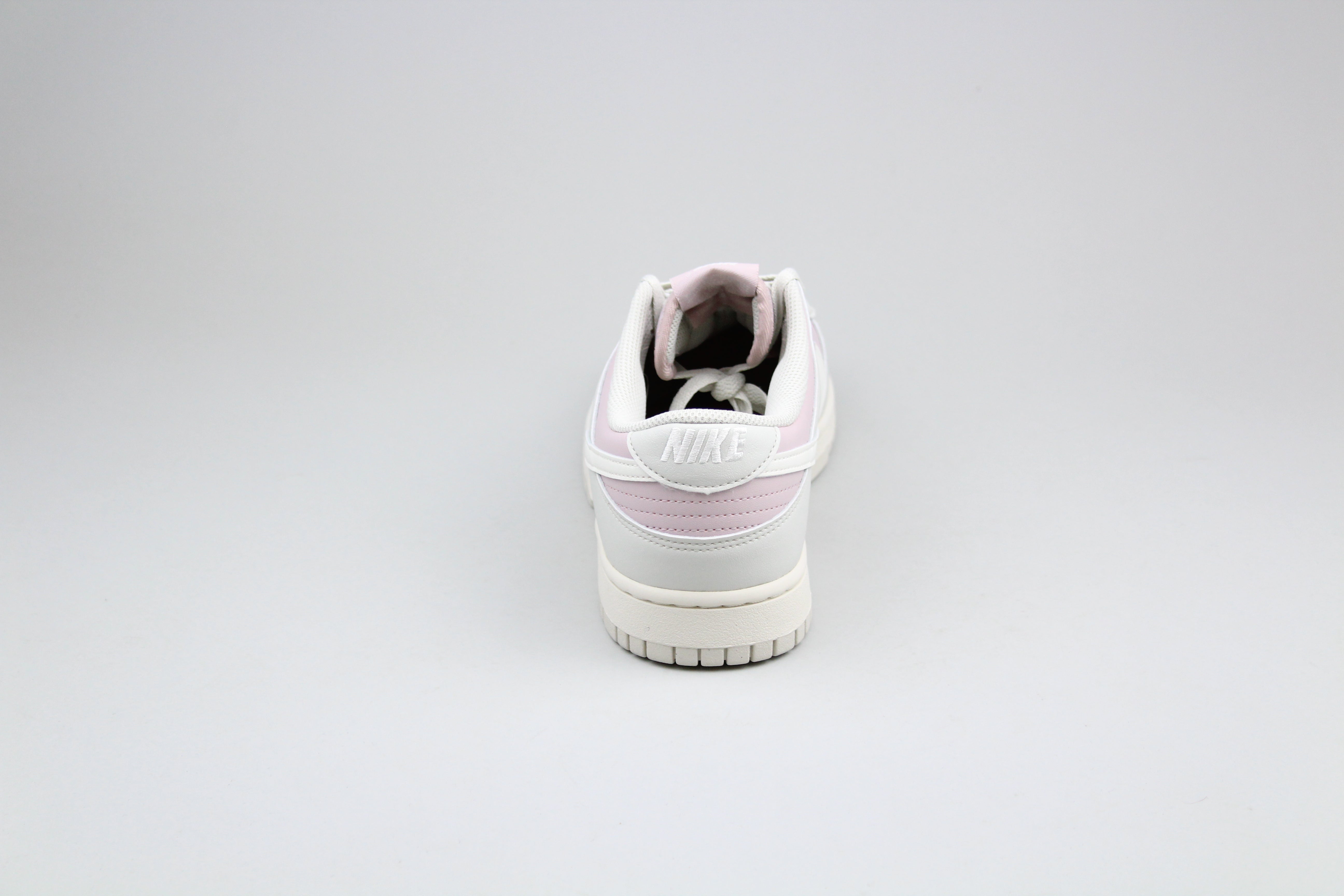Nike Dunk Low 'Platinum Violet' (W)-8660368818506-The Attic