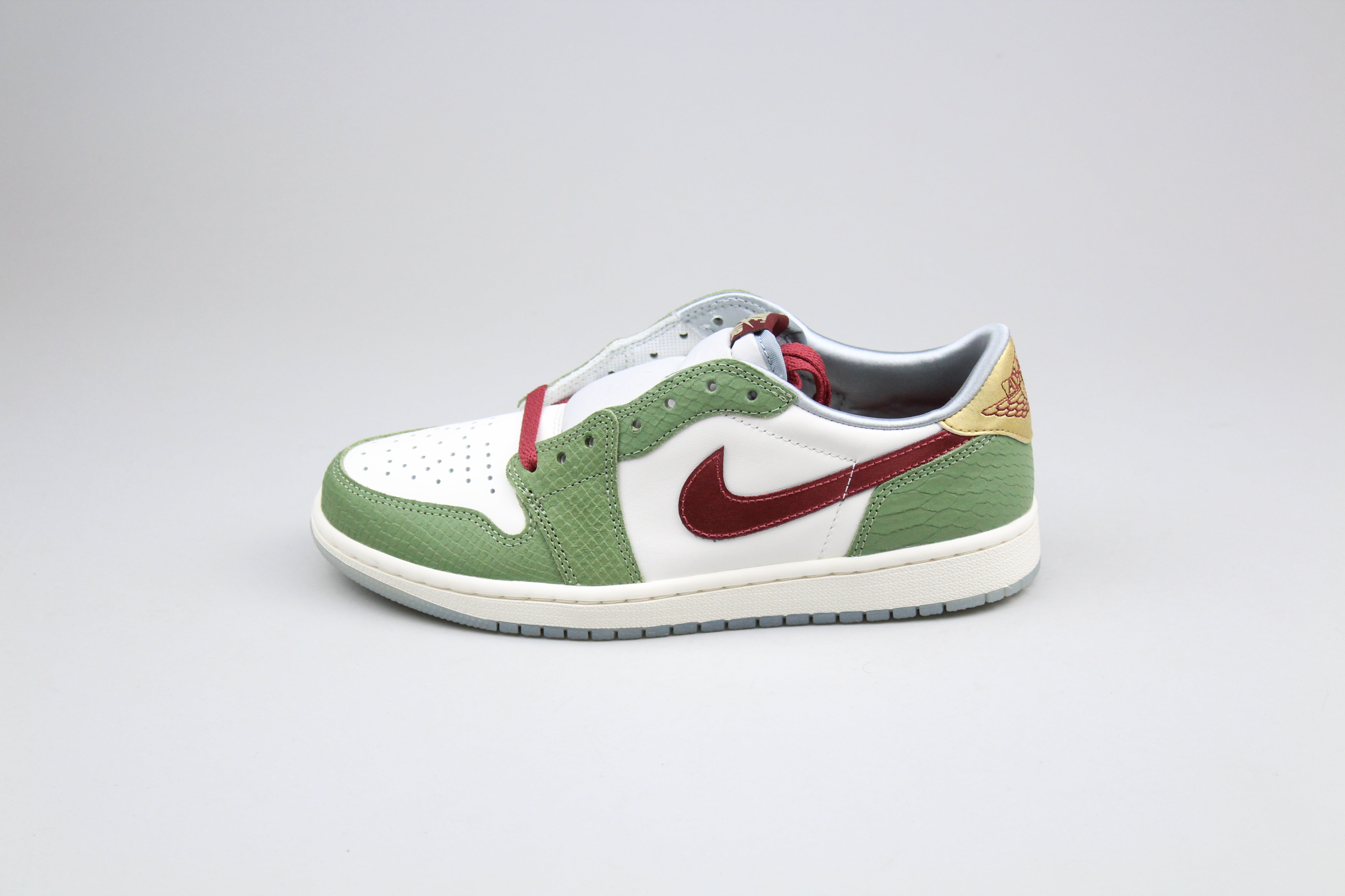 Jordan 1 Low 'Year Of The Dragon'-8660405584202-The Attic