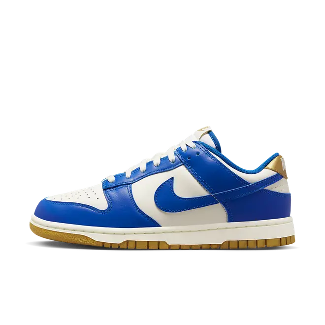 Nike Dunk Low 'Kansas City Royals' | The Attic