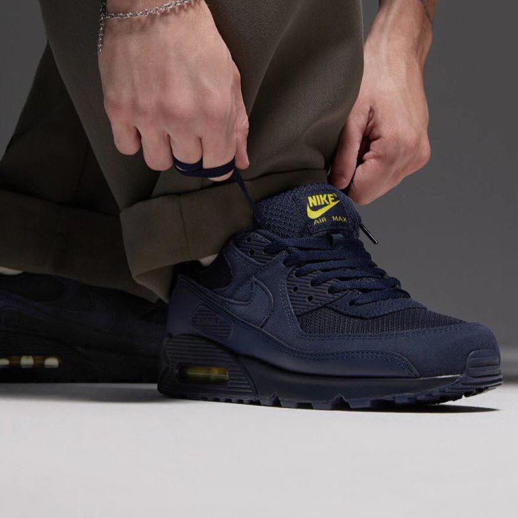 Nike Air Max 90 'Obsidian Lightning'
