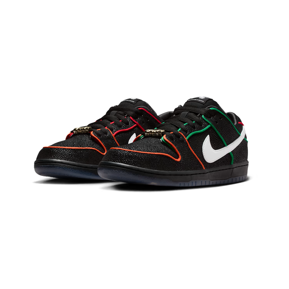 Nike SB Dunk Low 'Bronx Girls Skate' photo 2