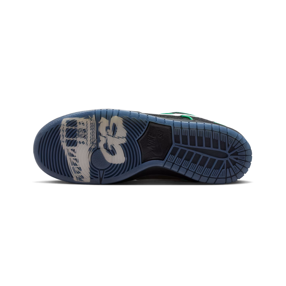 Nike SB Dunk Low 'Bronx Girls Skate' photo 5
