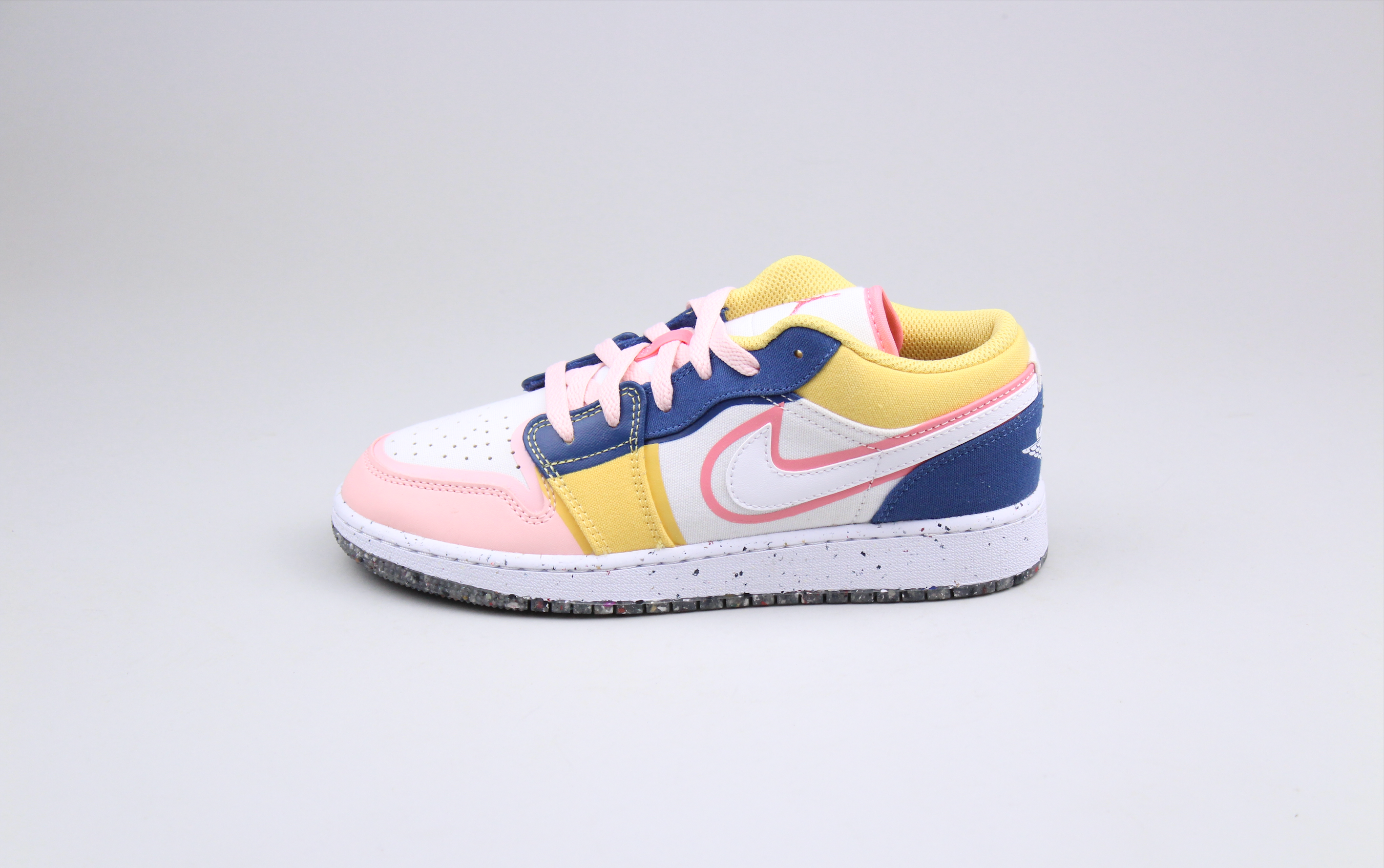 Jordan 1 Low 'Multi Canvas' (GS)-8660382974282-The Attic