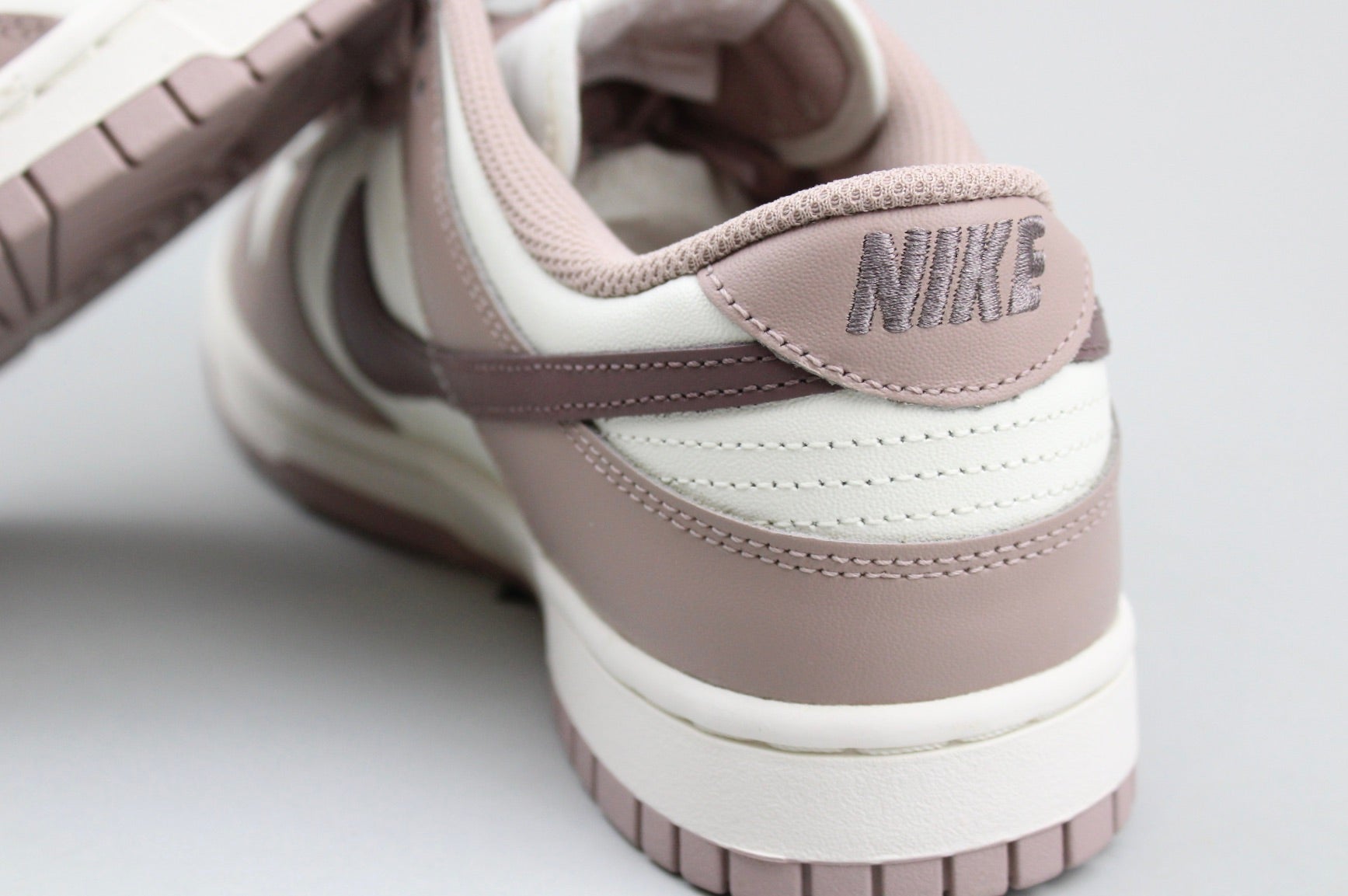 Nike Dunk Low 'Diffused Taupe'-8653453132106-The Attic