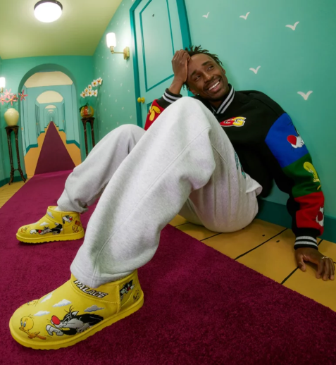 UGG Classic Ultra Mini Boot 'Palace x Looney Tunes Yellow'