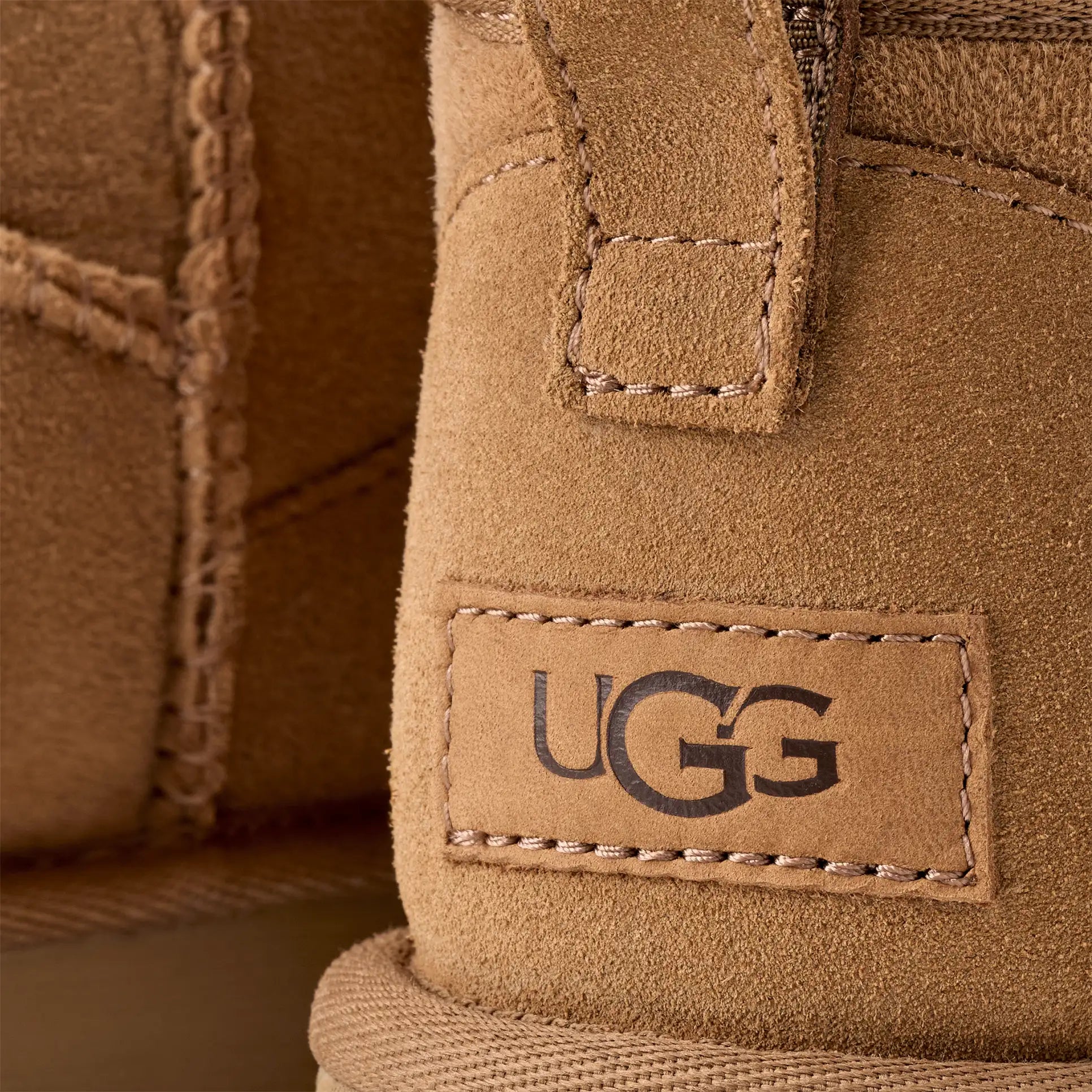 UGG Classic Ultra Mini Boot 'Chestnut' (W)